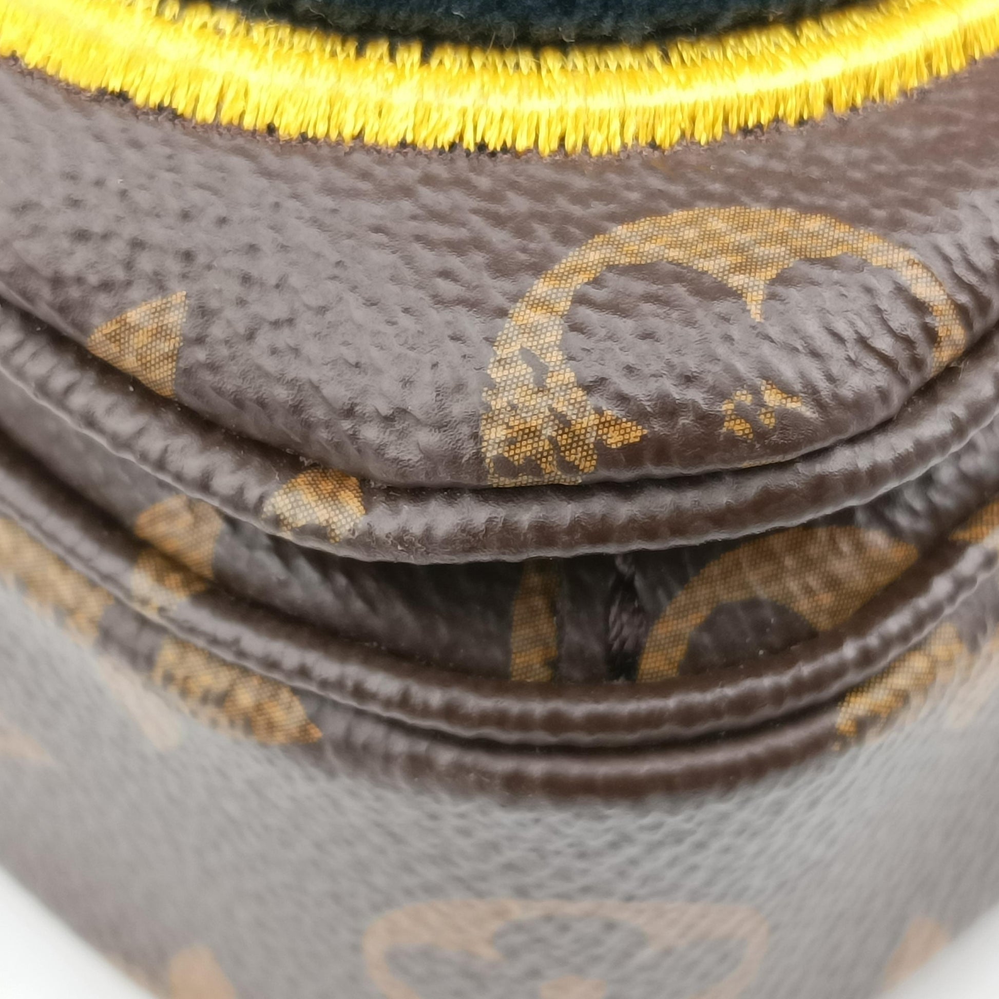 Pochette MeTIS MM Brown×multicolor Monogram Patches M43991 DR2198ポシェット メティス モノグラム/ブラウン×マルチカラー モノグラムパッチーズ M43991 DR2198