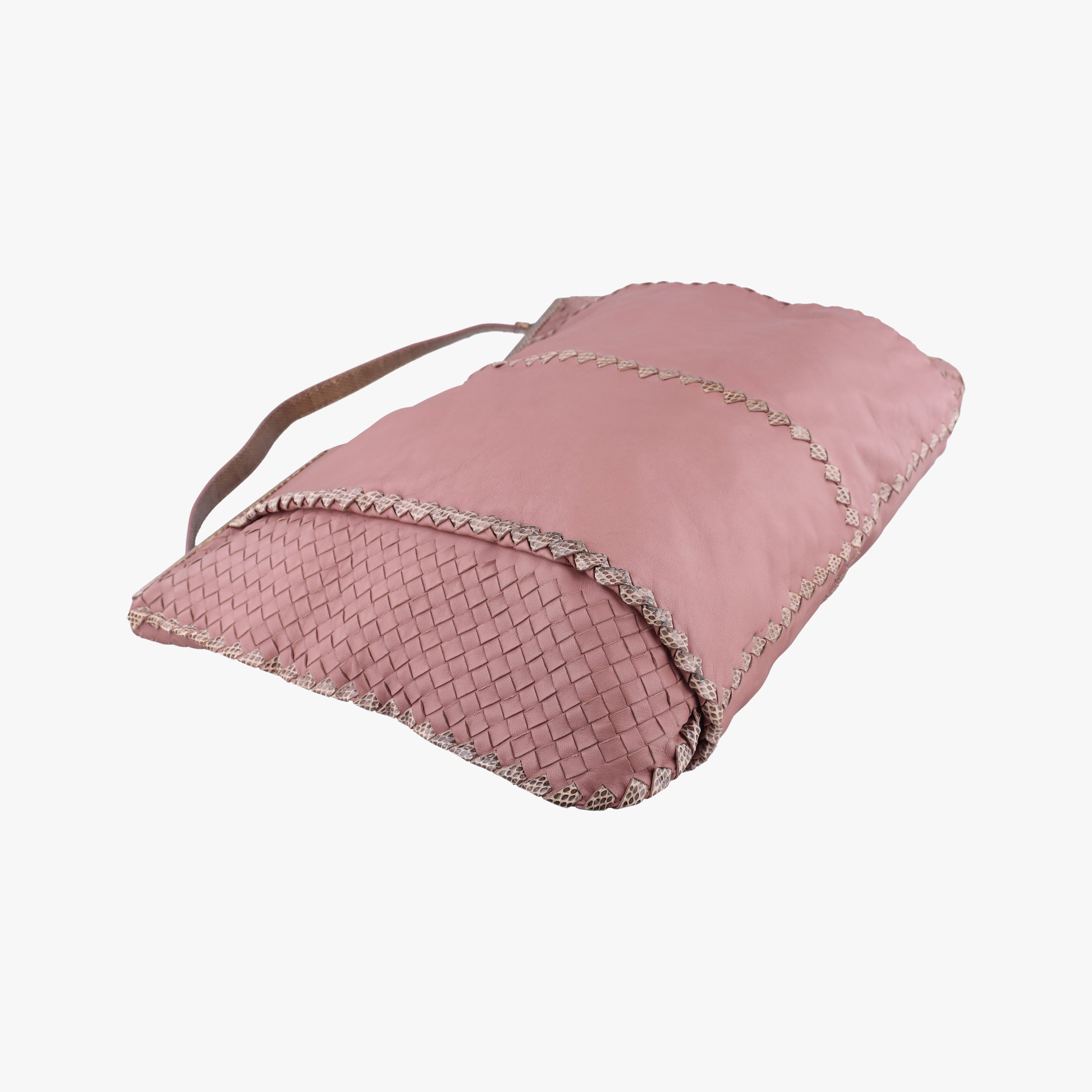 Intrecciato pink×Multicolour Lambskin x Snakeskin B02039613Sイントレチャート ピンク×マルチカラー ラムスキン×ヘビ革 B02039613S