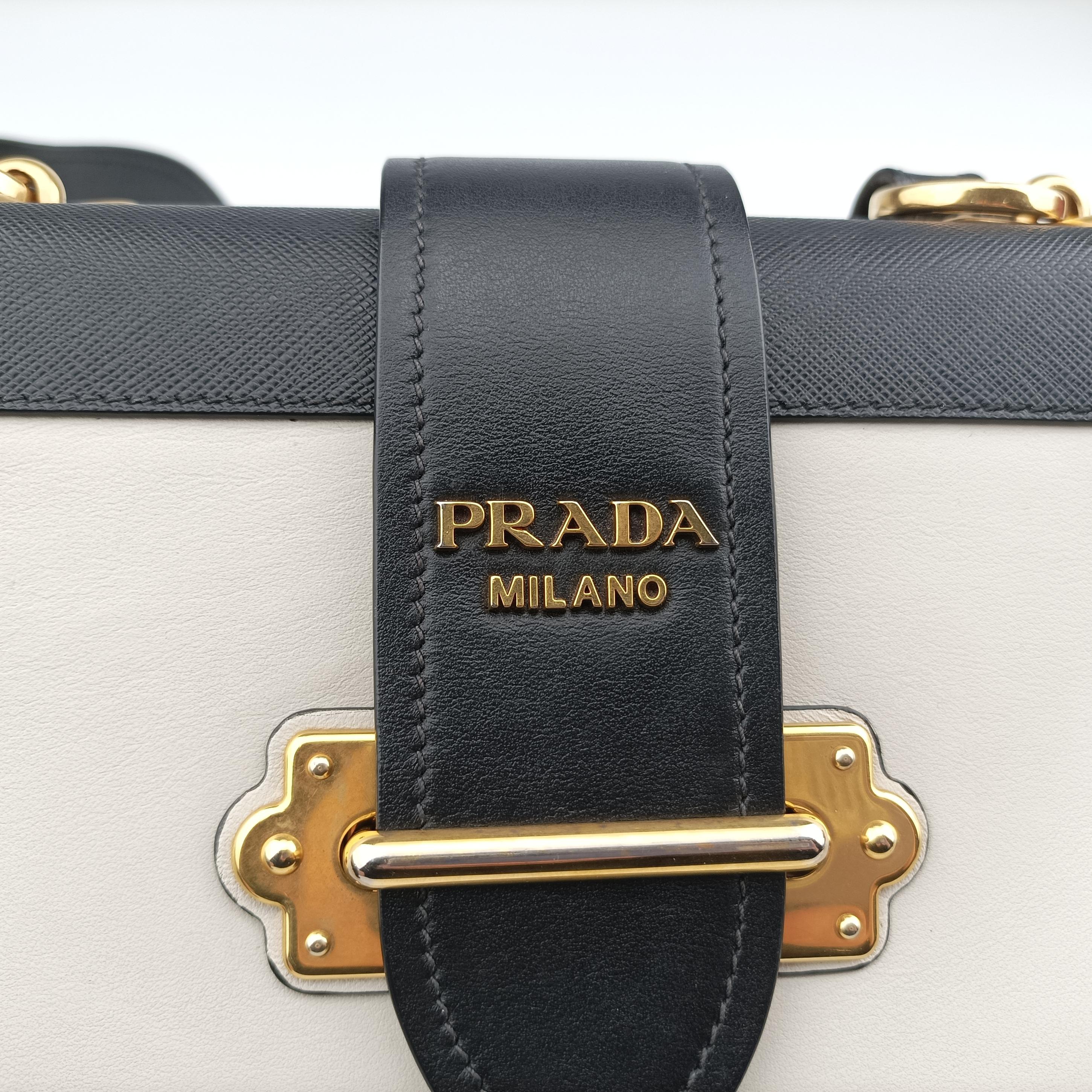 Cahier Black×white Leather×SAFFIANO Leather 1BD045 25カイエ ブラック×ホワイト レザー×サフィアーノレザー 1BD045 25