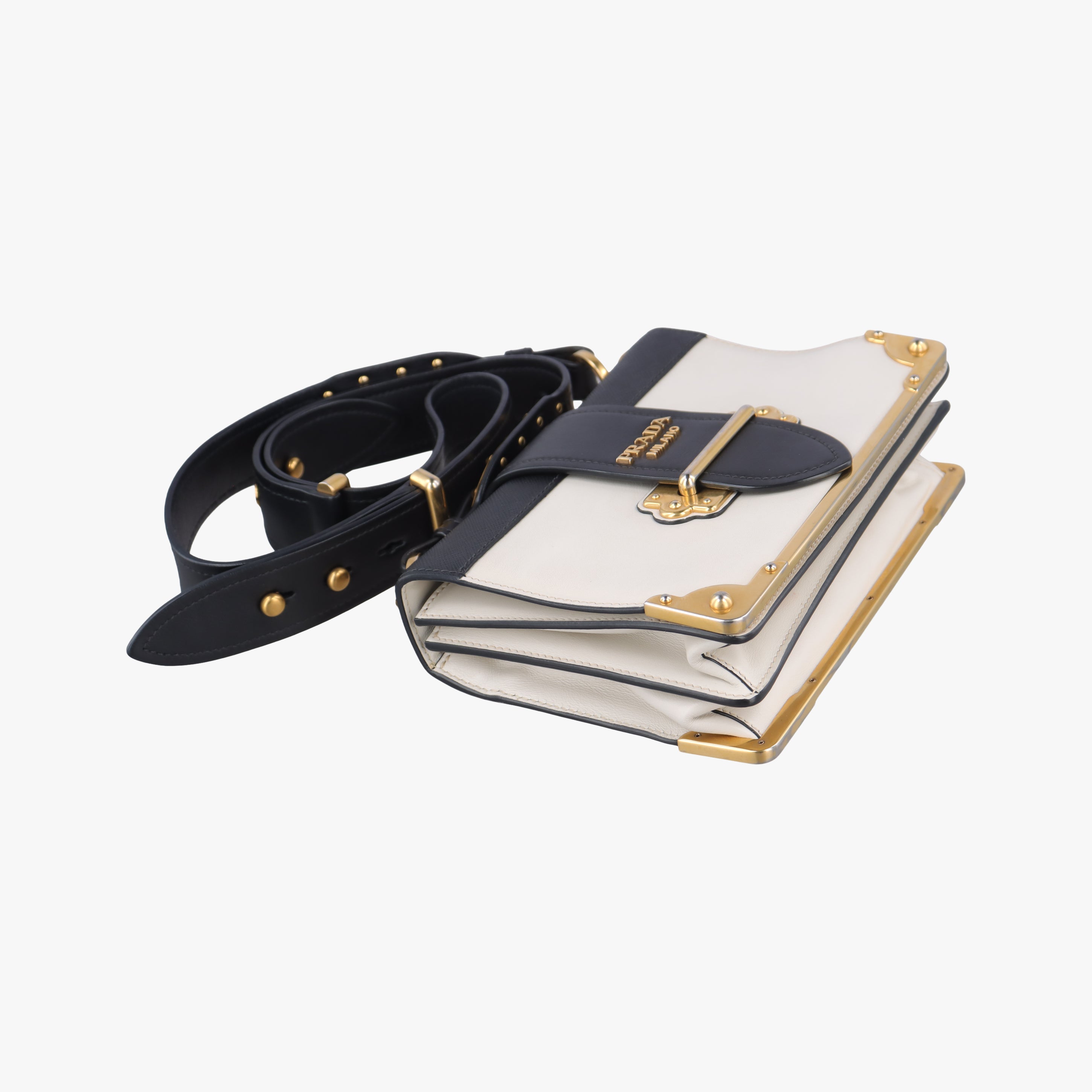 Cahier Black×white Leather×SAFFIANO Leather 1BD045 25カイエ ブラック×ホワイト レザー×サフィアーノレザー 1BD045 25