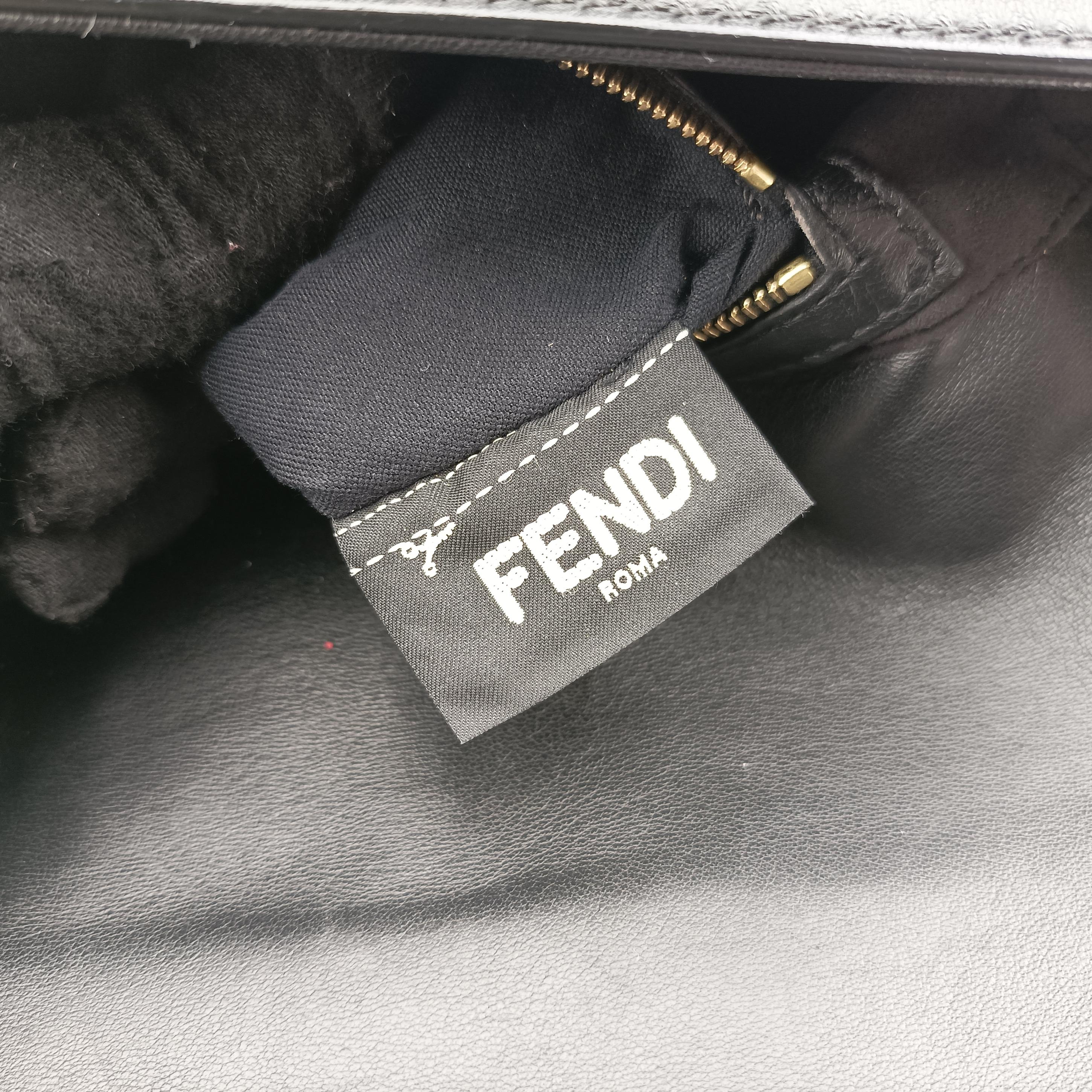 BAGUETTE Black Leather 8BR600 8BR600-A003-179-10429マンマバケット ブラック レザー 8BR600 8BR600-A003-179-10429