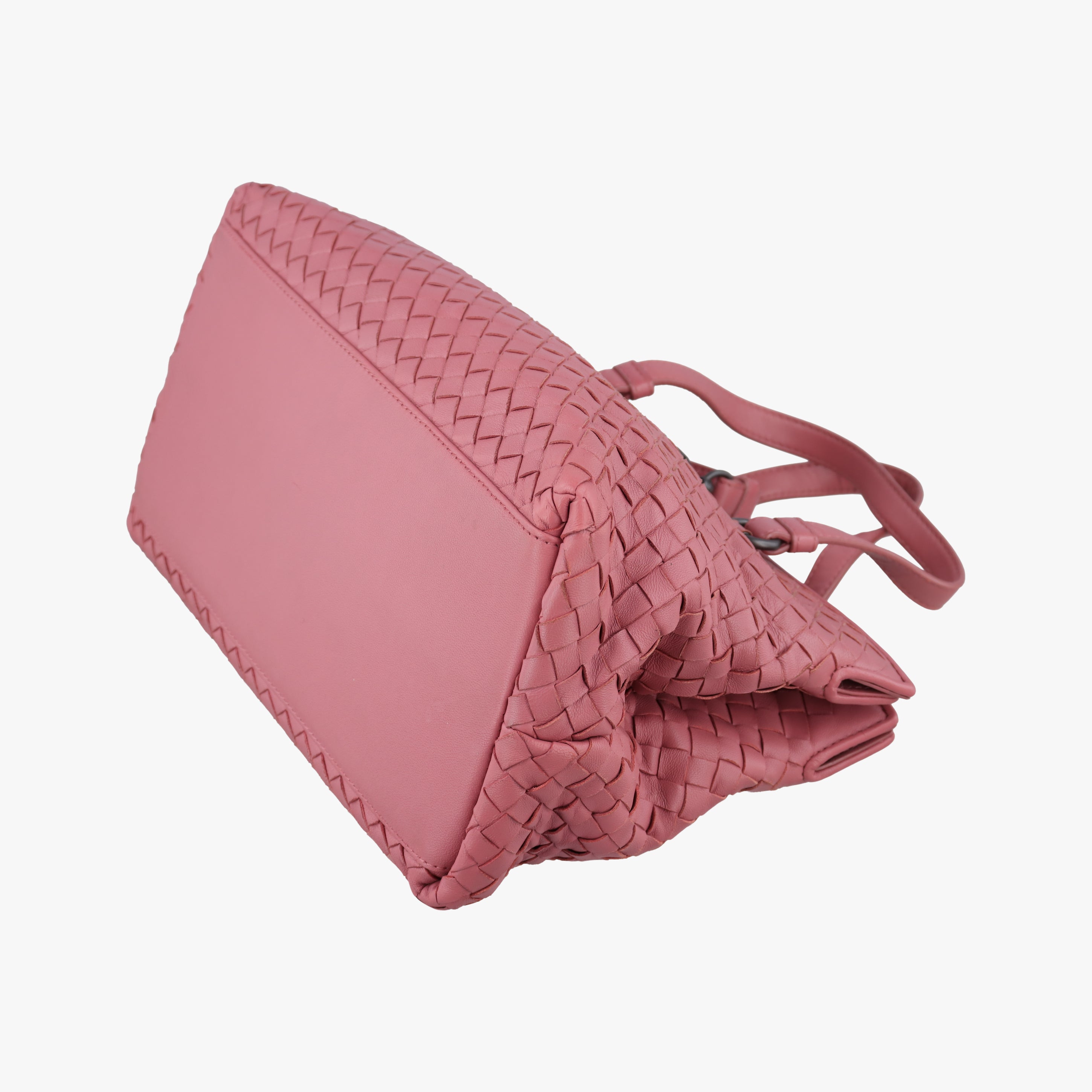 Intrecciato pink lambskin B06158326Jイントレチャート ピンク ラムスキン B06158326J