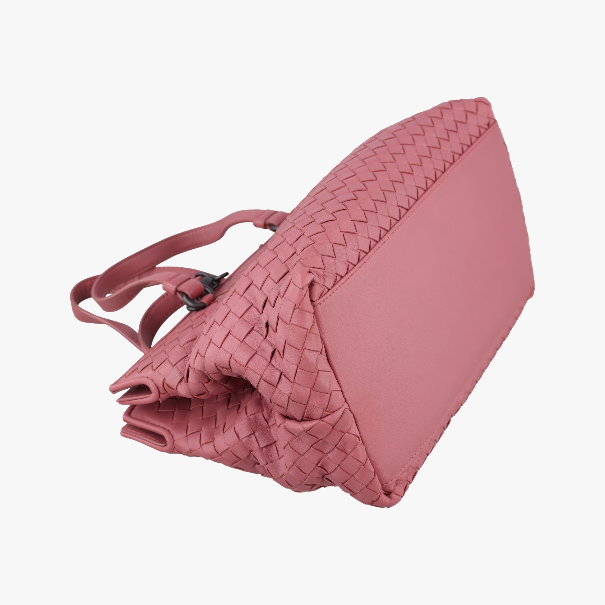 Intrecciato pink lambskin B06158326Jイントレチャート ピンク ラムスキン B06158326J