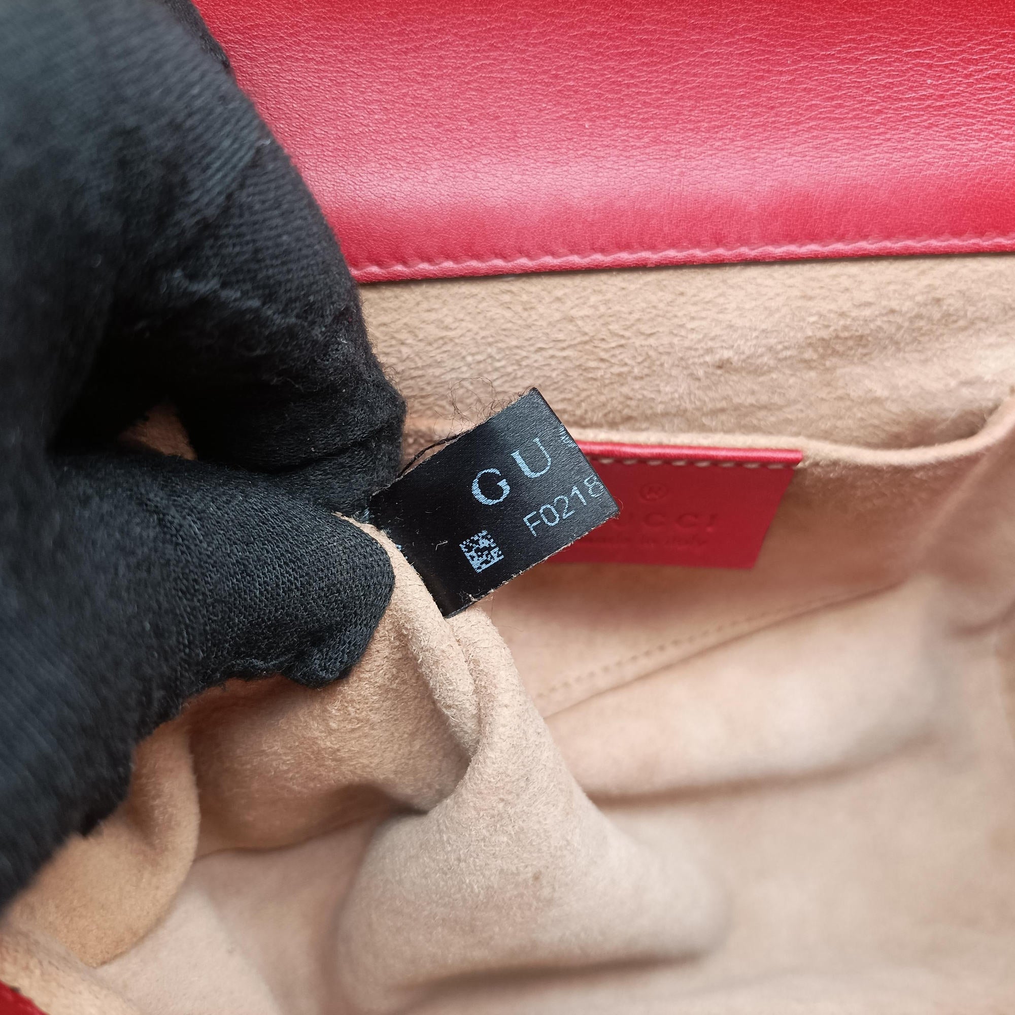 Padlock Red Leather 432182 F021822215パドロック レッド レザー 432182 F021822215