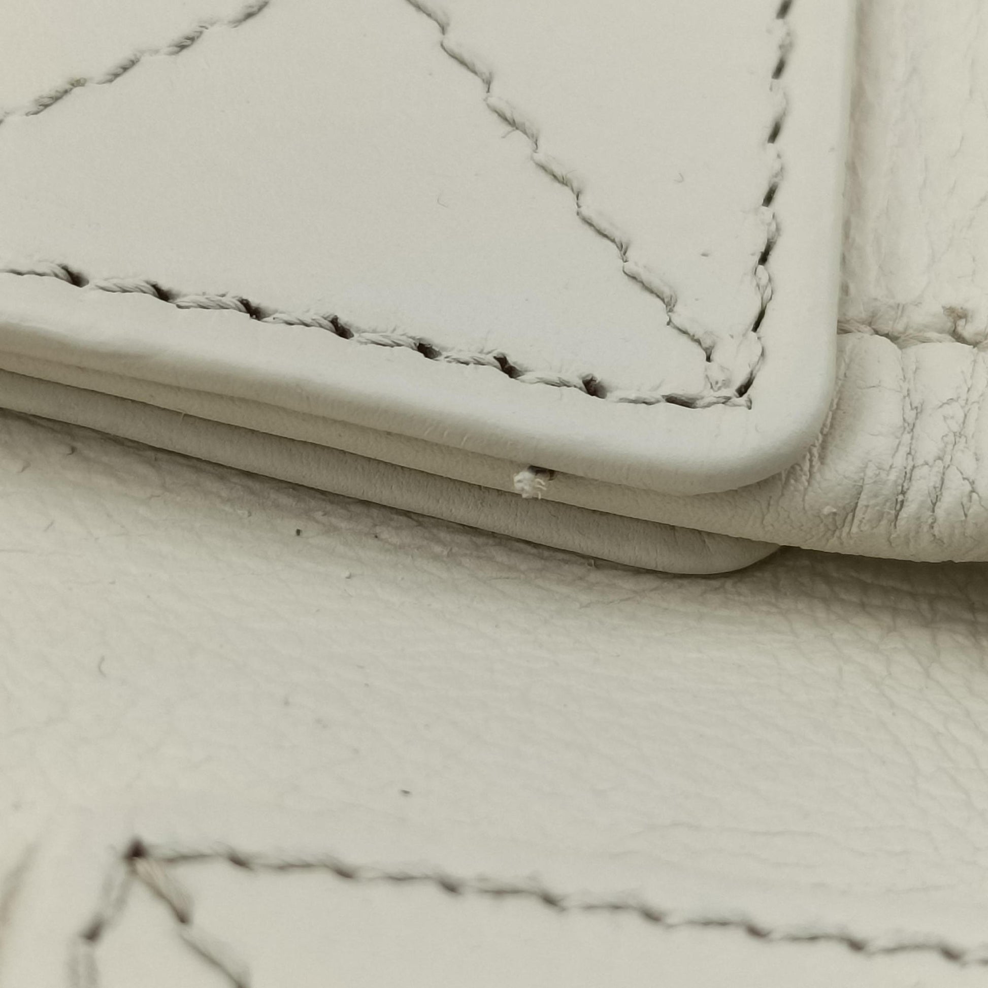 D Logo Mini Boston White Leather 04-BO-0016Dロゴ ミニボストン ホワイト レザー 04-BO-0016