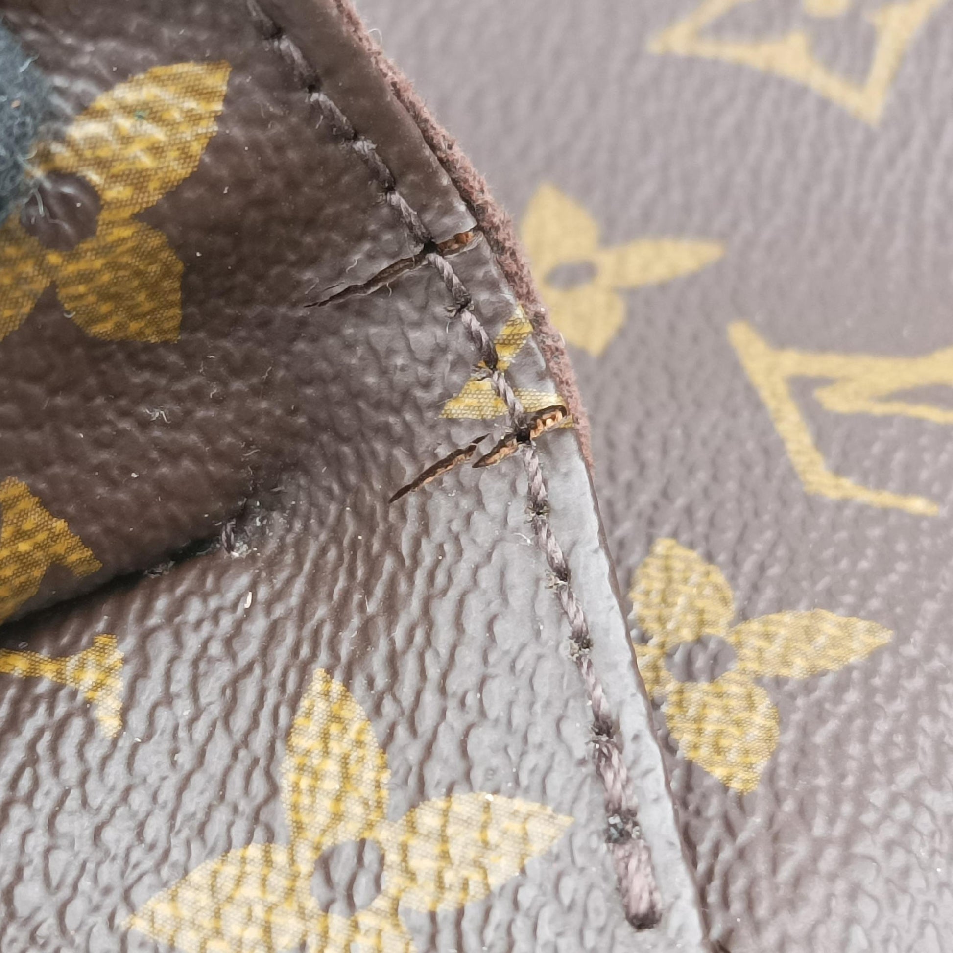 Pochette Metis MM Brown Monogram Canvas M44875 DU4106ポシェットメティスMM モノグラム/ブラウン モノグラムキャンバス M44875 DU4106