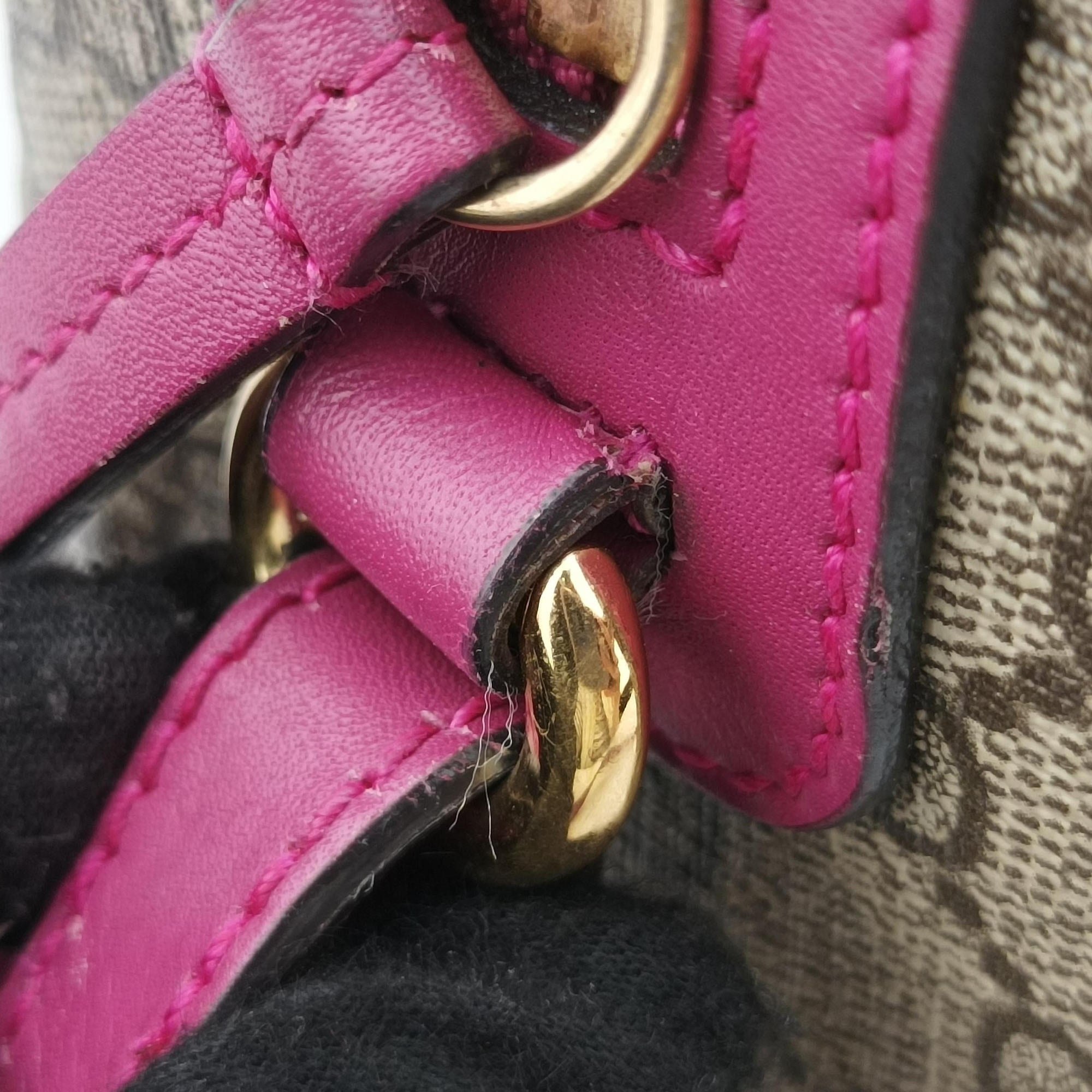 GG SUPREME Beige x Red x Pink PVC coated canvas×leather 432123 B019791425GGスプリーム ベージュ×レッド×ピンク PVCコーティングキャンバス×レザー 432123 B019791425