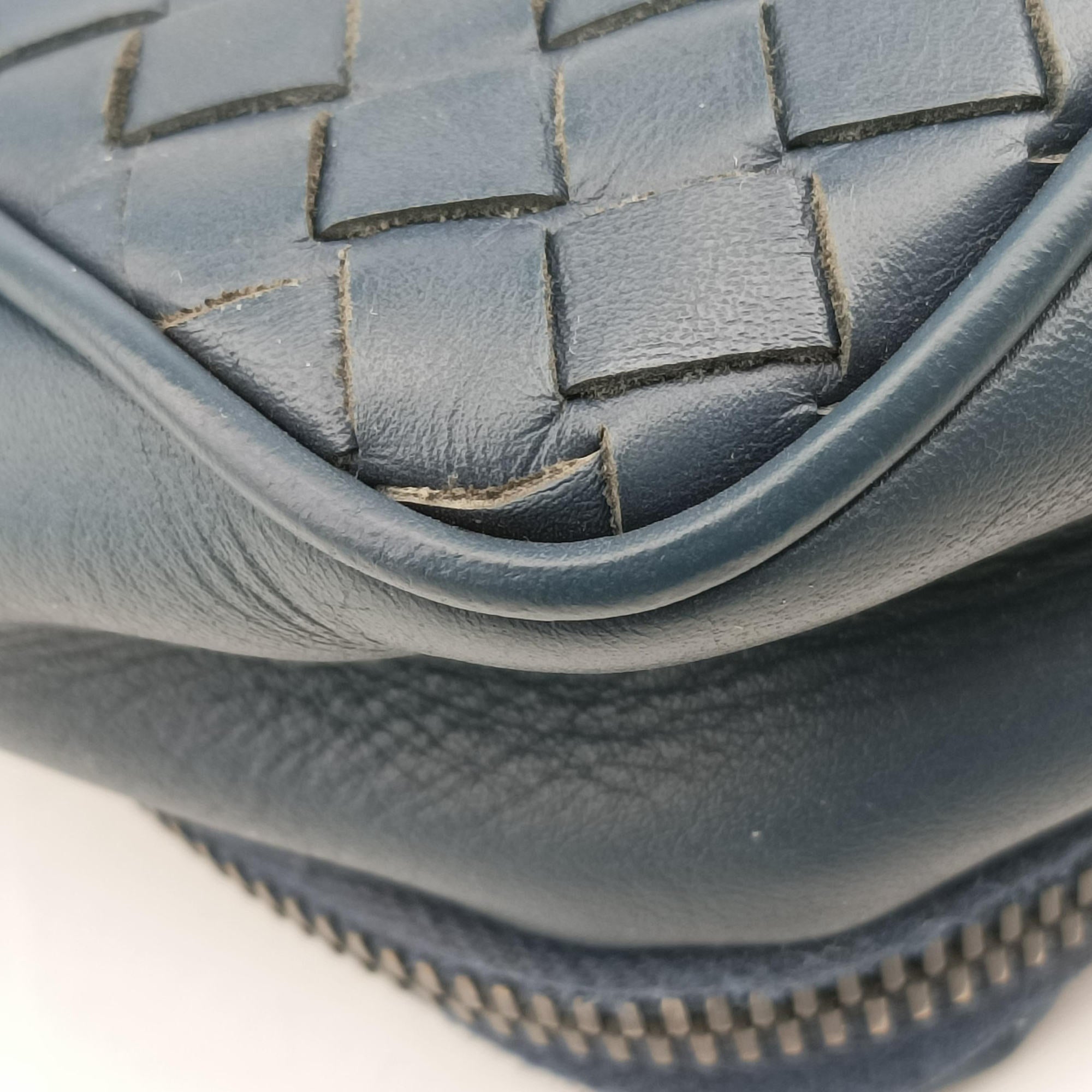 Intrecciato Navy lambskin B06494672Tイントレチャート ネイビー ラムスキン B06494672T