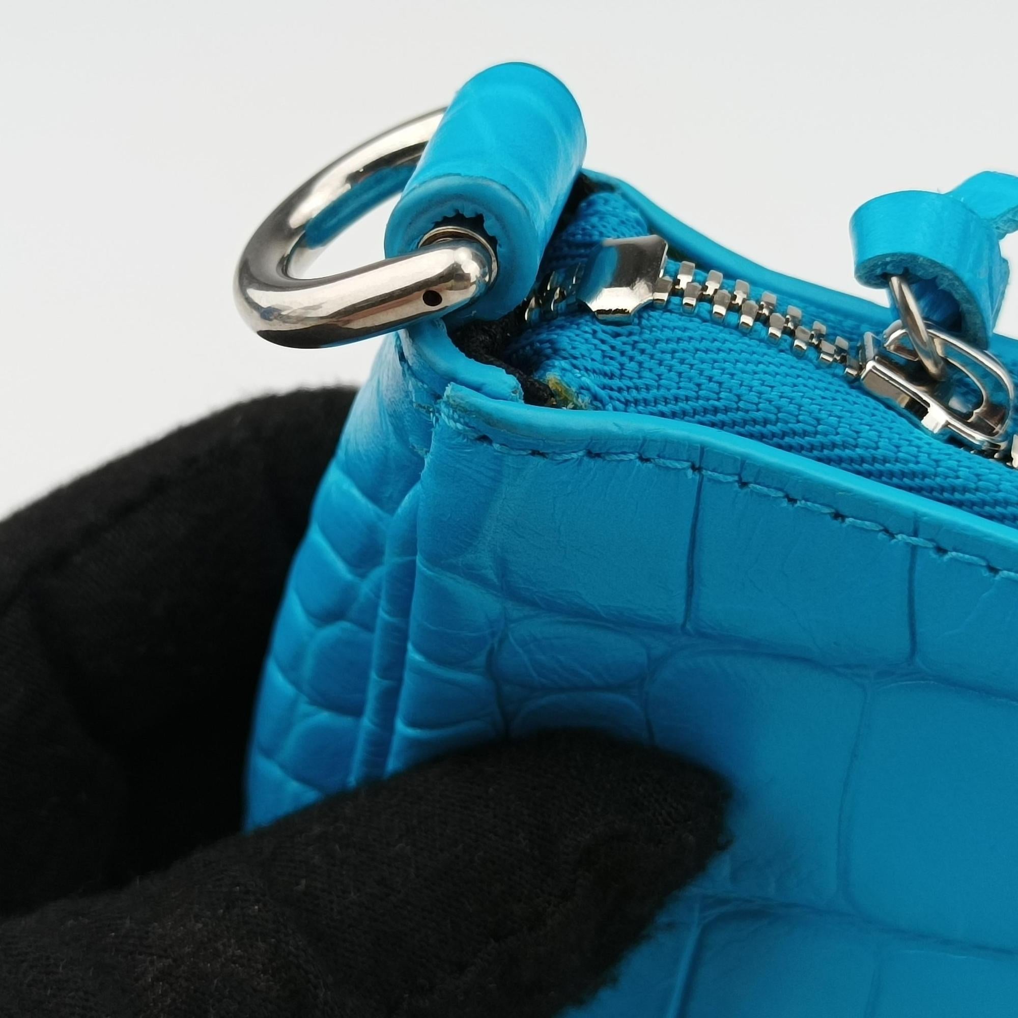 Le Cagole Blue Leather 695814.4624.R.584046ルカゴール ブルー レザー 695814.4624.R.584046