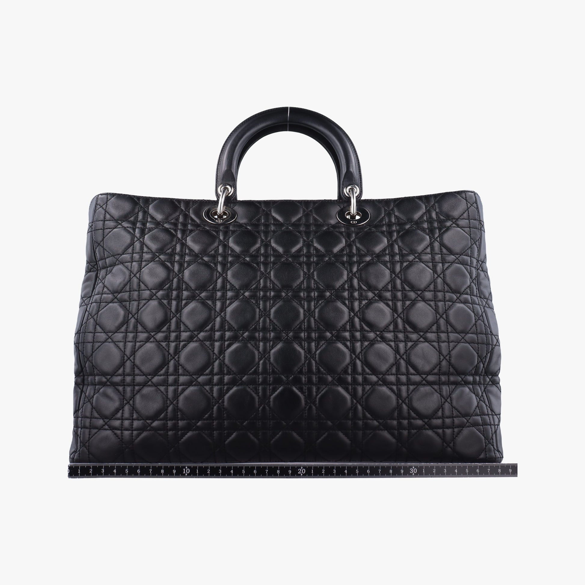 Lady Dior Black lambskin 16-MA-0049レディディオール ブラック ラムスキン 16-MA-0049