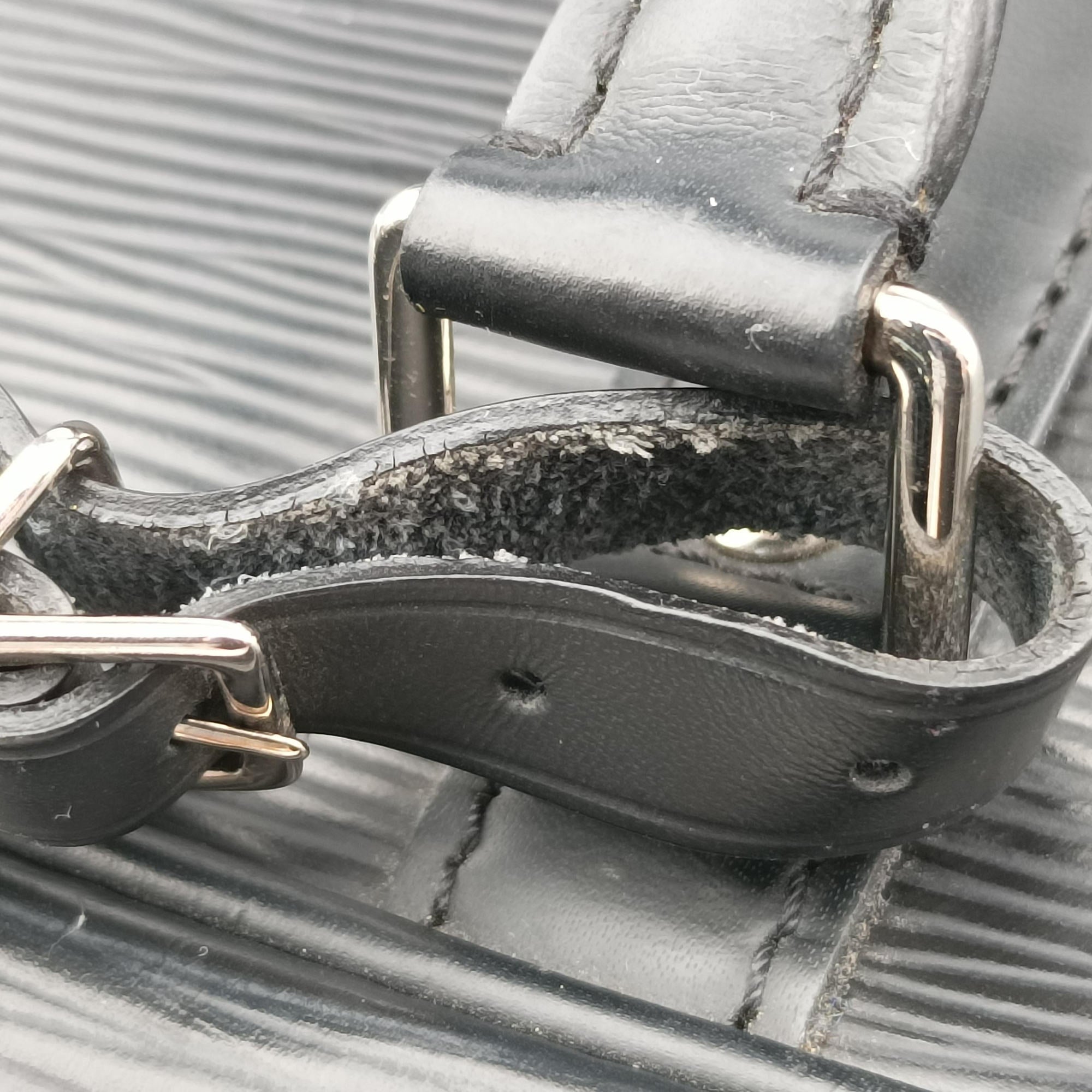 Porto Document Voyage Black Epi M59162 BA5115ポルトドキュメントボヤージュ ブラック エピ M59162 BA5115