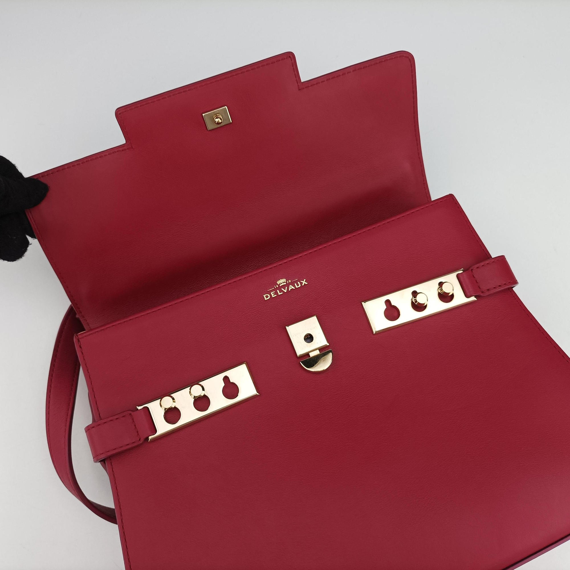 Tan pete Rose Leather GO3Dタンペート ローズ レッド レザー GO3D
