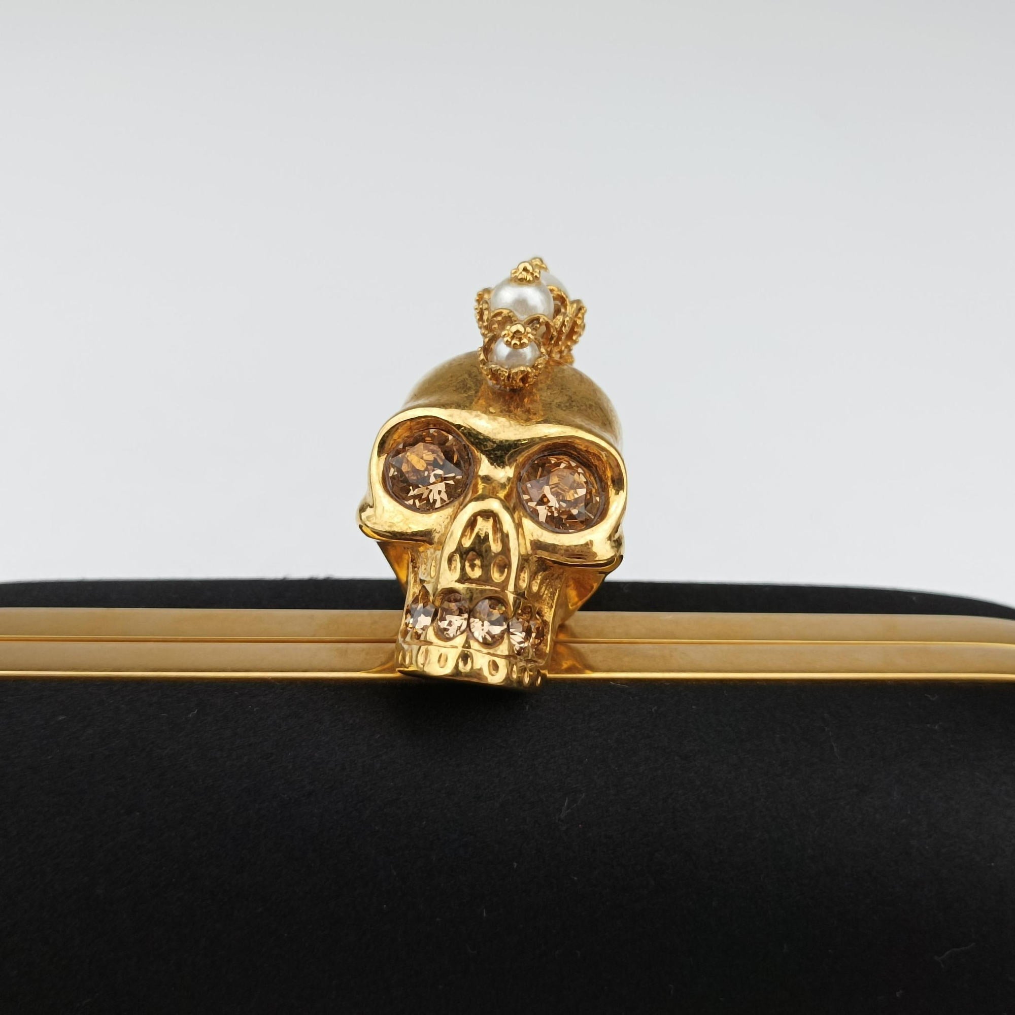 Skull Box Black silk 324211 000926スカルボックス ブラック シルク 324211 000926