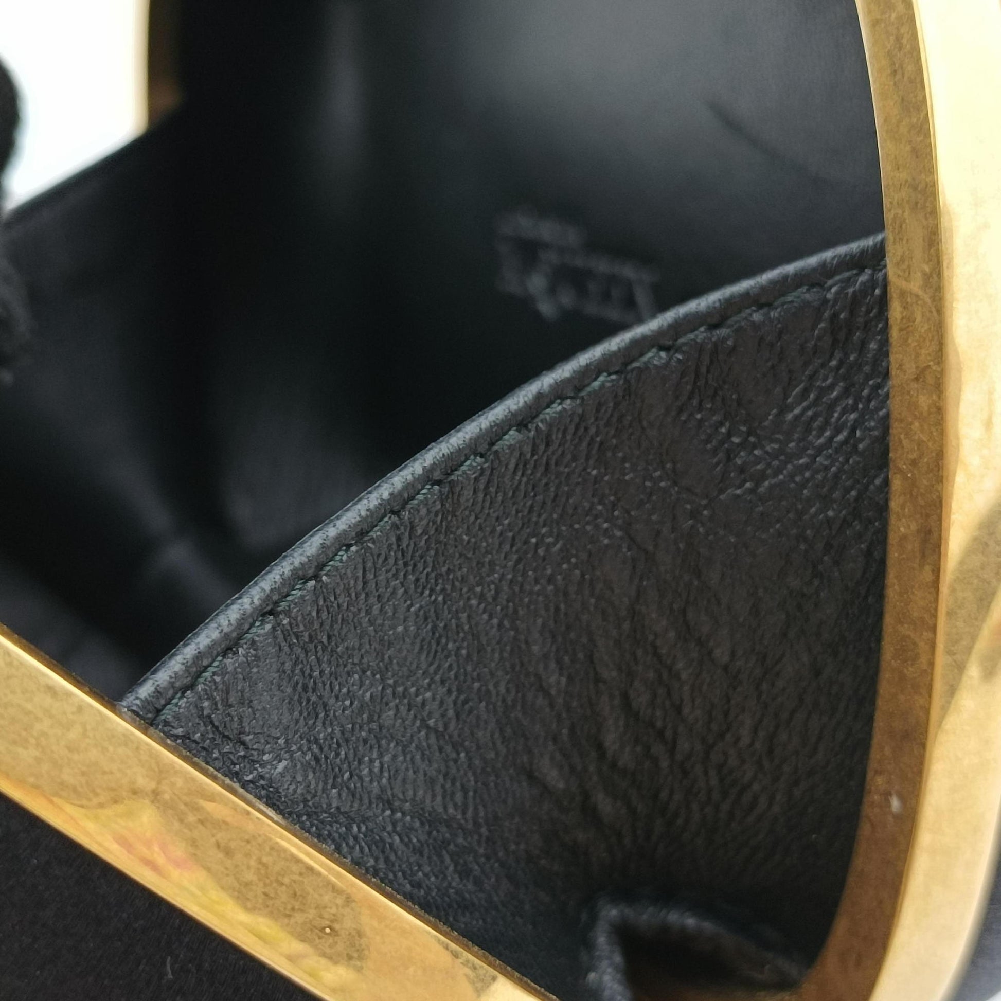 Skull Box Black silk 324211 000926スカルボックス ブラック シルク 324211 000926
