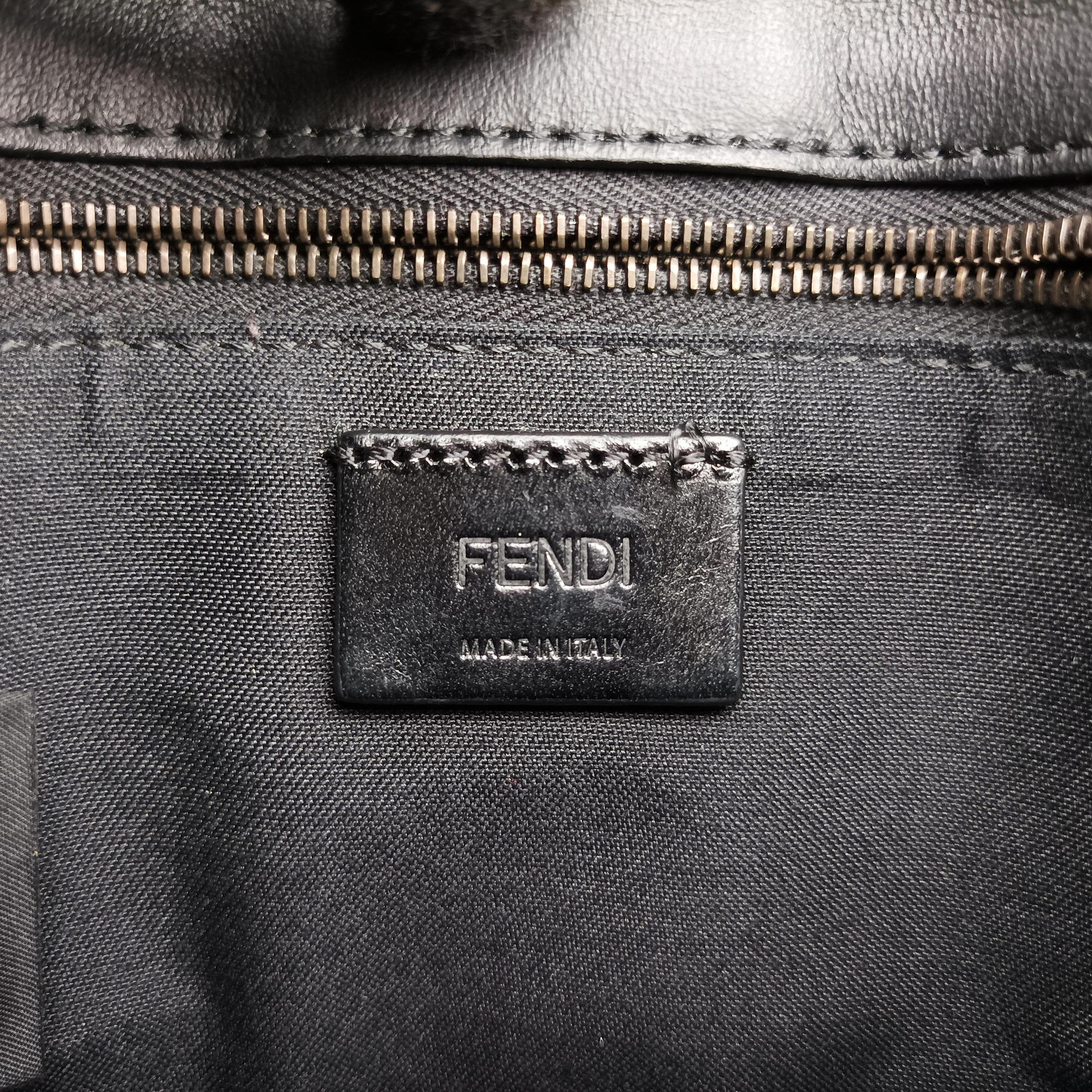FF Logo Baguette slim Black x Gray canvas×Leather 7M0295 7M0295 A9ZL 218-0059FFロゴ バゲット スリム ブラック×グレー キャンバス ×レザー 7M0295 7M0295 A9ZL 218-0059