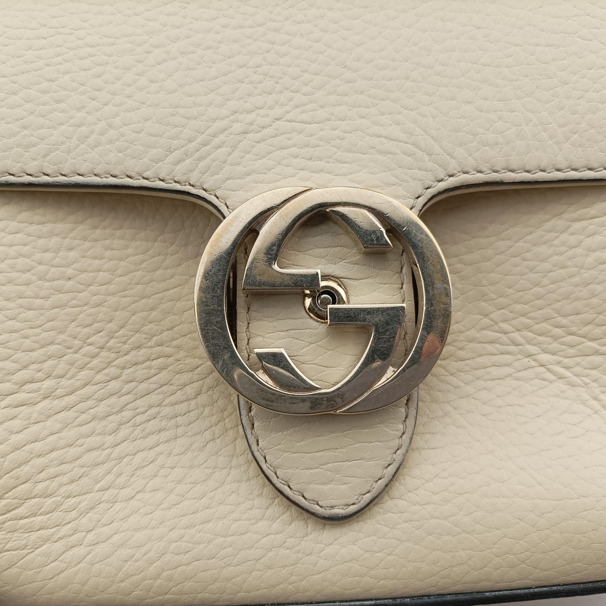 Interlocking G Ivory Leather 607720 A033720386インターロッキングG アイボリー レザー 607720 A033720386