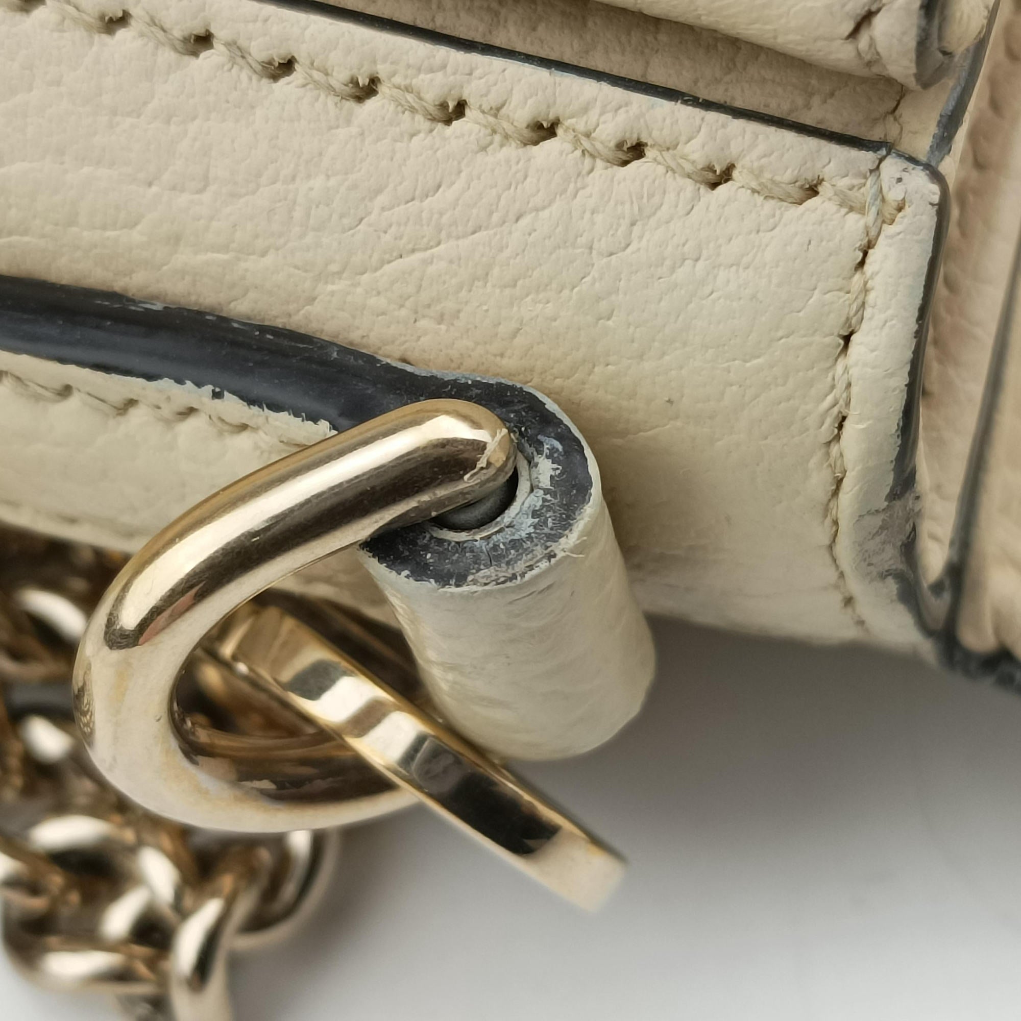 Interlocking G Ivory Leather 607720 A033720386インターロッキングG アイボリー レザー 607720 A033720386