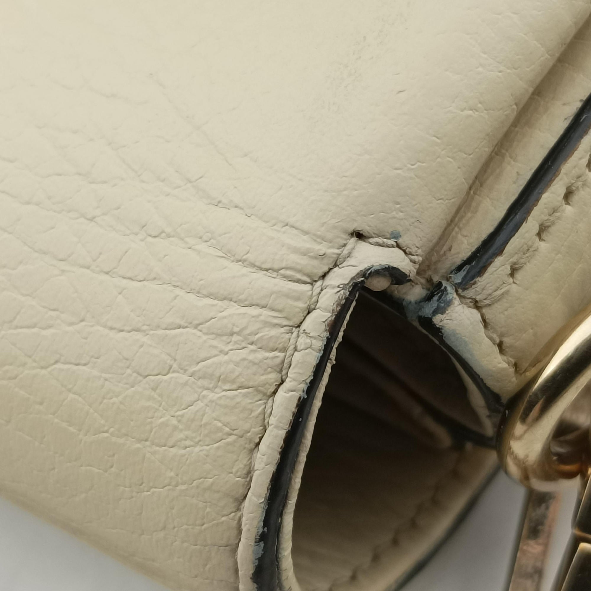 Interlocking G Ivory Leather 607720 A033720386インターロッキングG アイボリー レザー 607720 A033720386