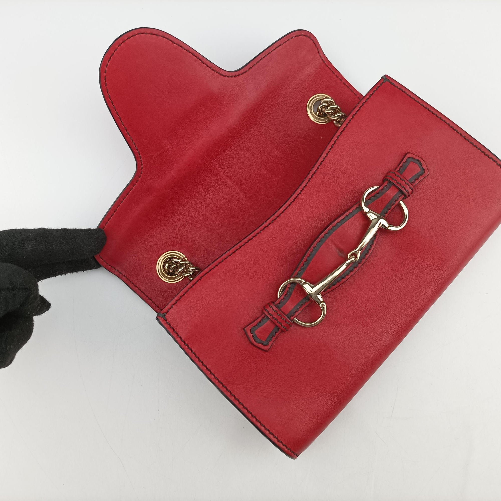 Emily Red Leather 283063 A010826132エミリー レッド レザー 283063 A010826132