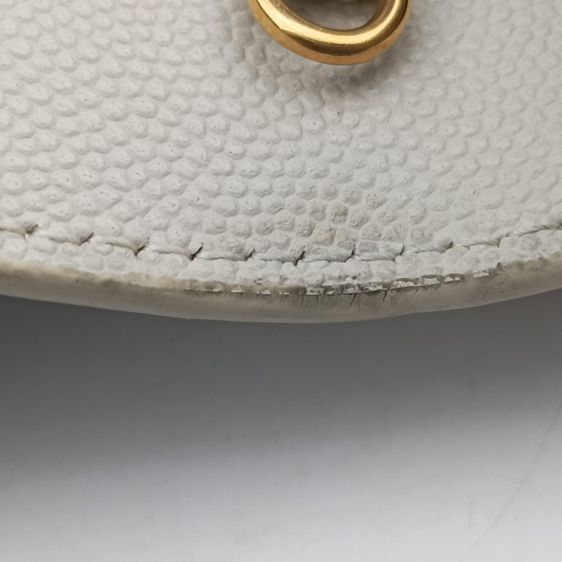 Uptown White Caviar Skin 607788 GNC607788.0220アップタウン ホワイト キャビアスキン 607788 GNC607788.0220