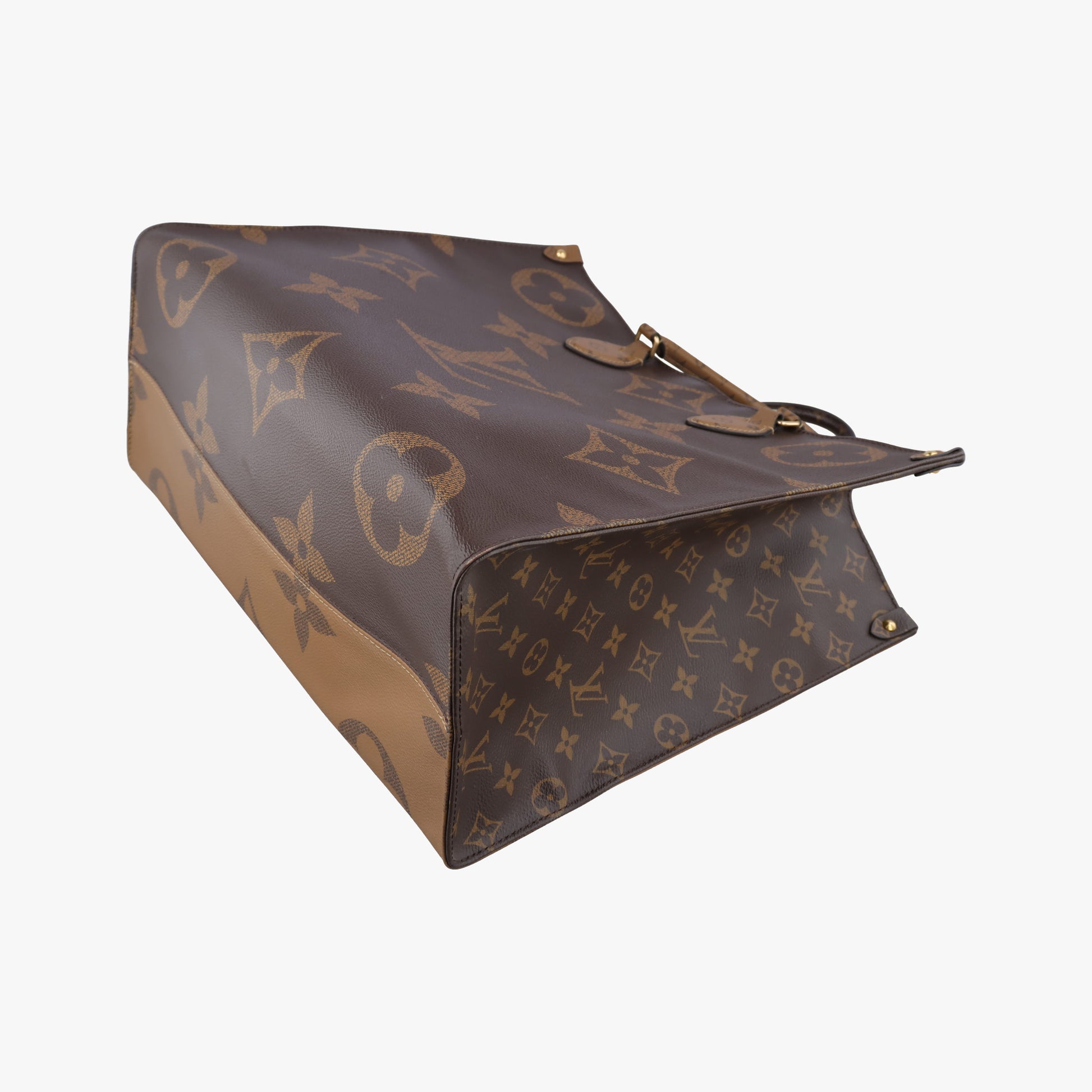 On the Go GM Monogram/Brown Monogram Canvas M44576 NZ3179 IC ChipオンザゴーGM モノグラム/ブラウン モノグラム キャンバス M44576 NZ3179 ICチップ