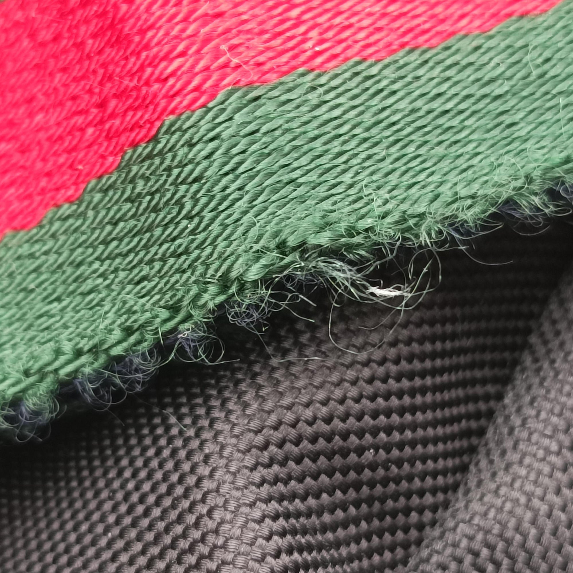 Tiger Embroidered Web Messenger Black×Multicolour Canvas 523323 Lot number unknownタイガーヘッド エンブロイダリー アニマル ブラック×マルチカラー キャンバス 523323 製番不明