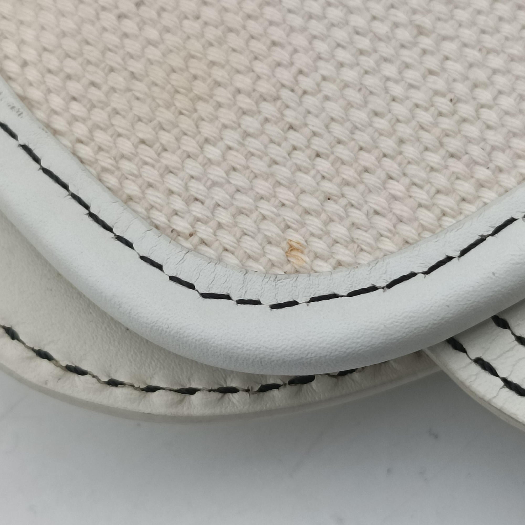 B Bag White canvas×leather 8BNI63 2384-8BNI63-UP4-068Bバッグ ホワイト  キャンバス ×レザー 8BNI63 2384-8BNI63-UP4-068