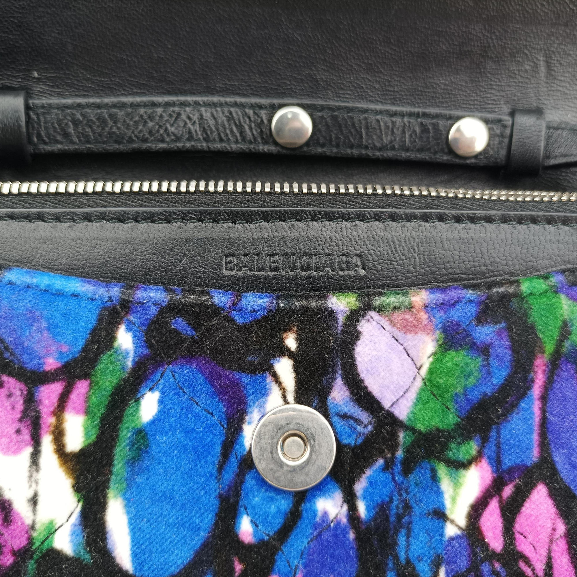 Floral Print BB Wallet Chain purple×Multicolour Velvet 561507·4267·X·568008フローラルプリント ビービー ウォレット チェーン パープル×マルチカラー ベルベット 561507·4267·X·568008