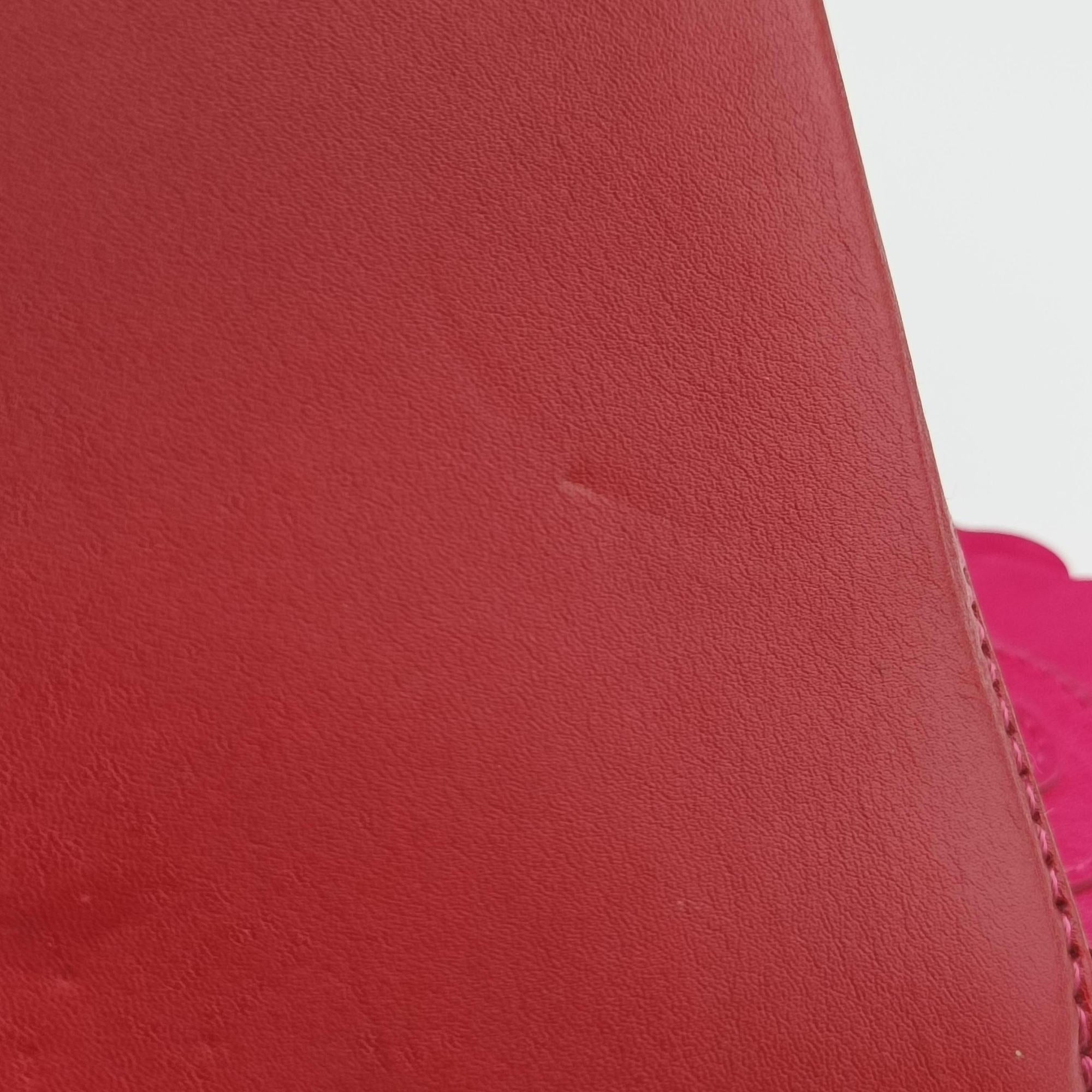 DV One Medusa Rose Leather CLG814410256672DVワン メデューサ ローズ レッド レザー CLG814410256672