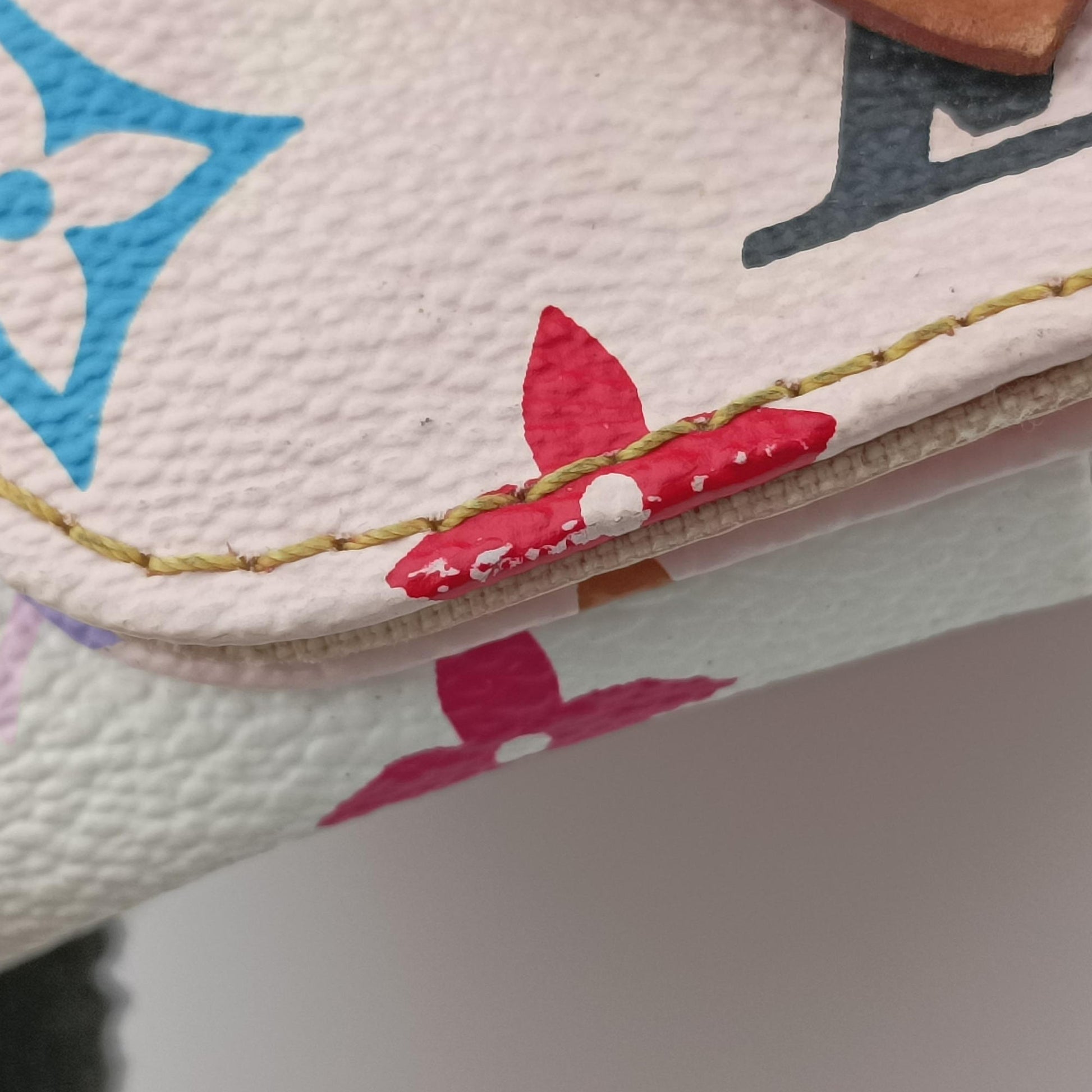 Petit NOe white Monogram Multicolor M42229 CA1160プチ ノエ ブロン モノグラム マルチカラー M42229 CA1160