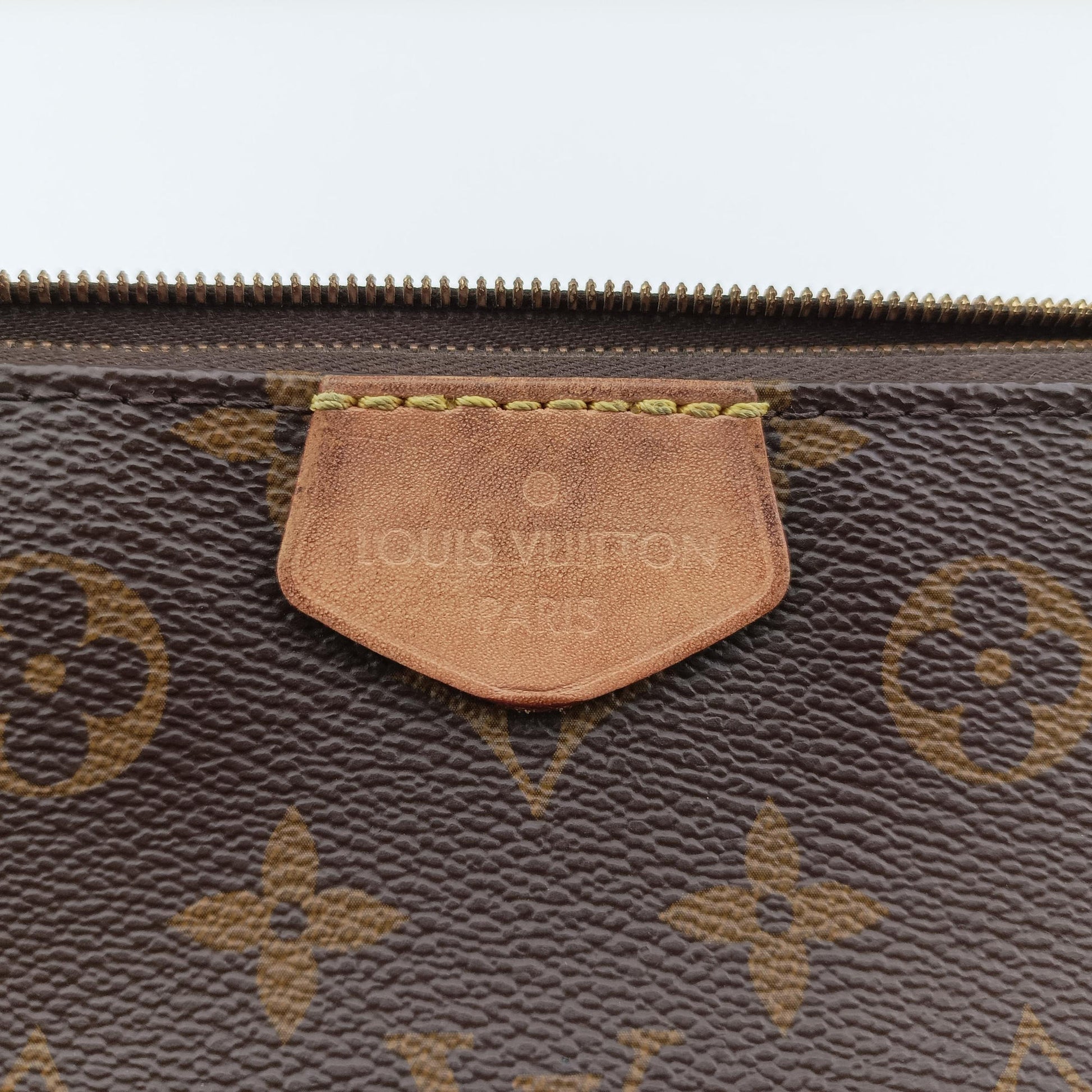 MULTI POCHETTE ACCESSOIRES brown×khaki Monogram Canvas M44840 CA0211ミュルティポシェットアクセソワール モノグラム/ブラウン×カーキ モノグラムキャンバス M44840 CA0211