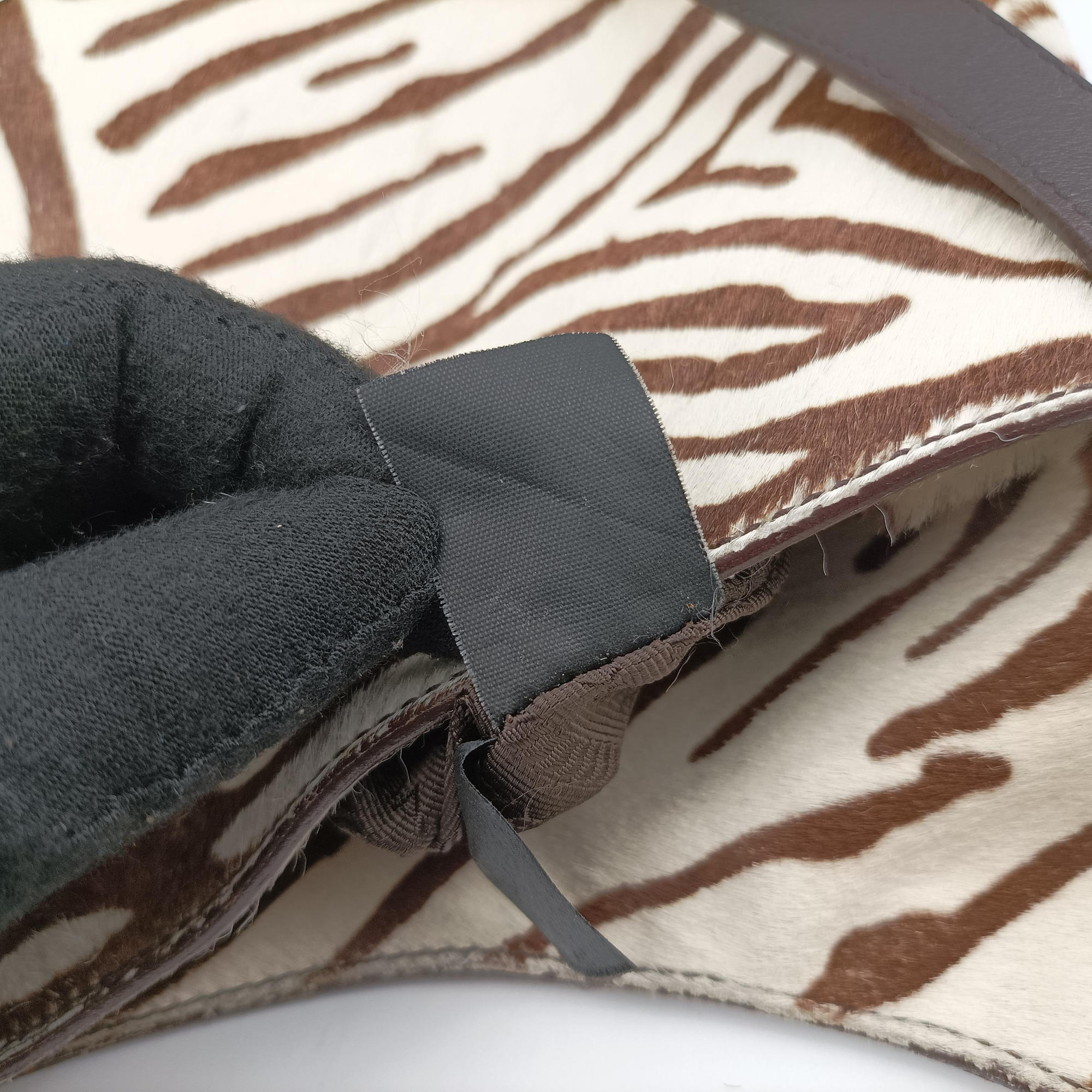 AnimalierZebra Print Brown×White Moro Pony Hair 50アニマリエ ゼブラ柄 ブラウン×ホワイト ハラコ 50