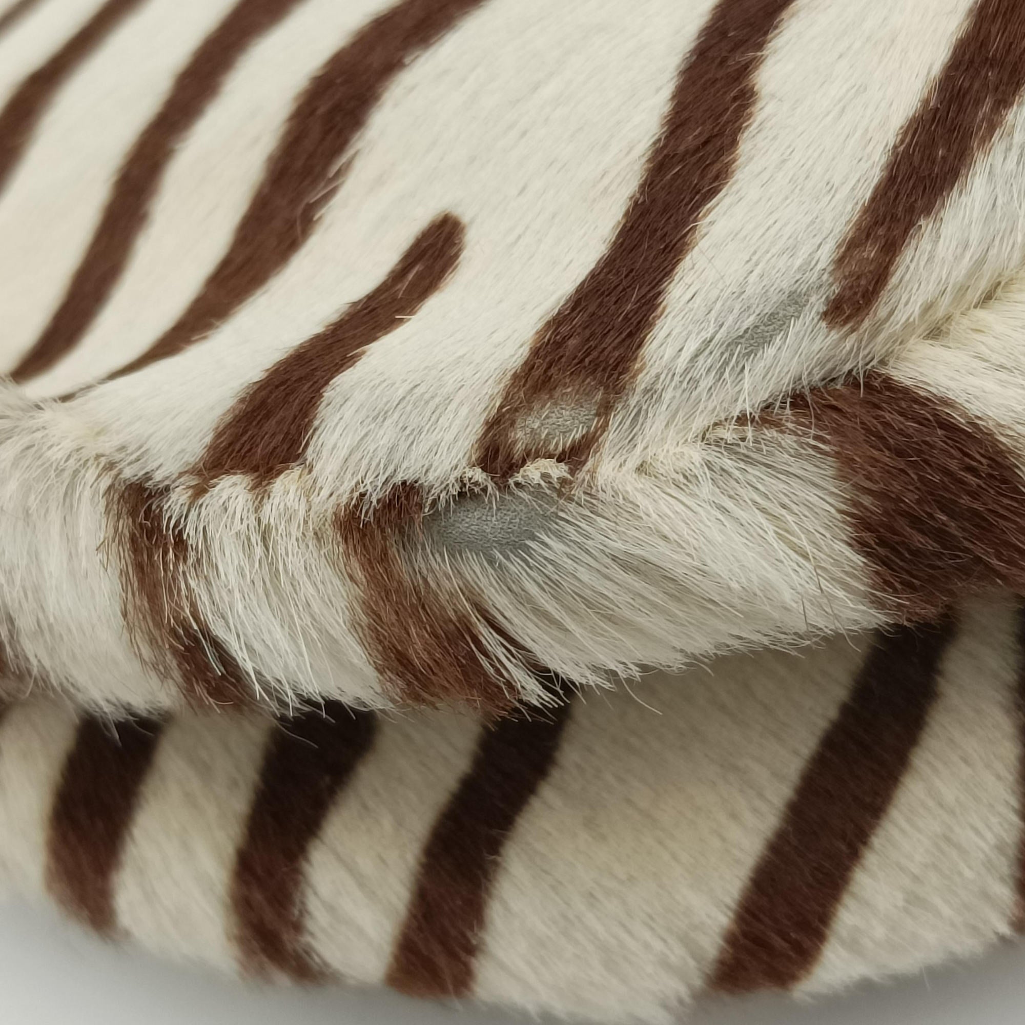 AnimalierZebra Print Brown×White Moro Pony Hair 50アニマリエ ゼブラ柄 ブラウン×ホワイト ハラコ 50