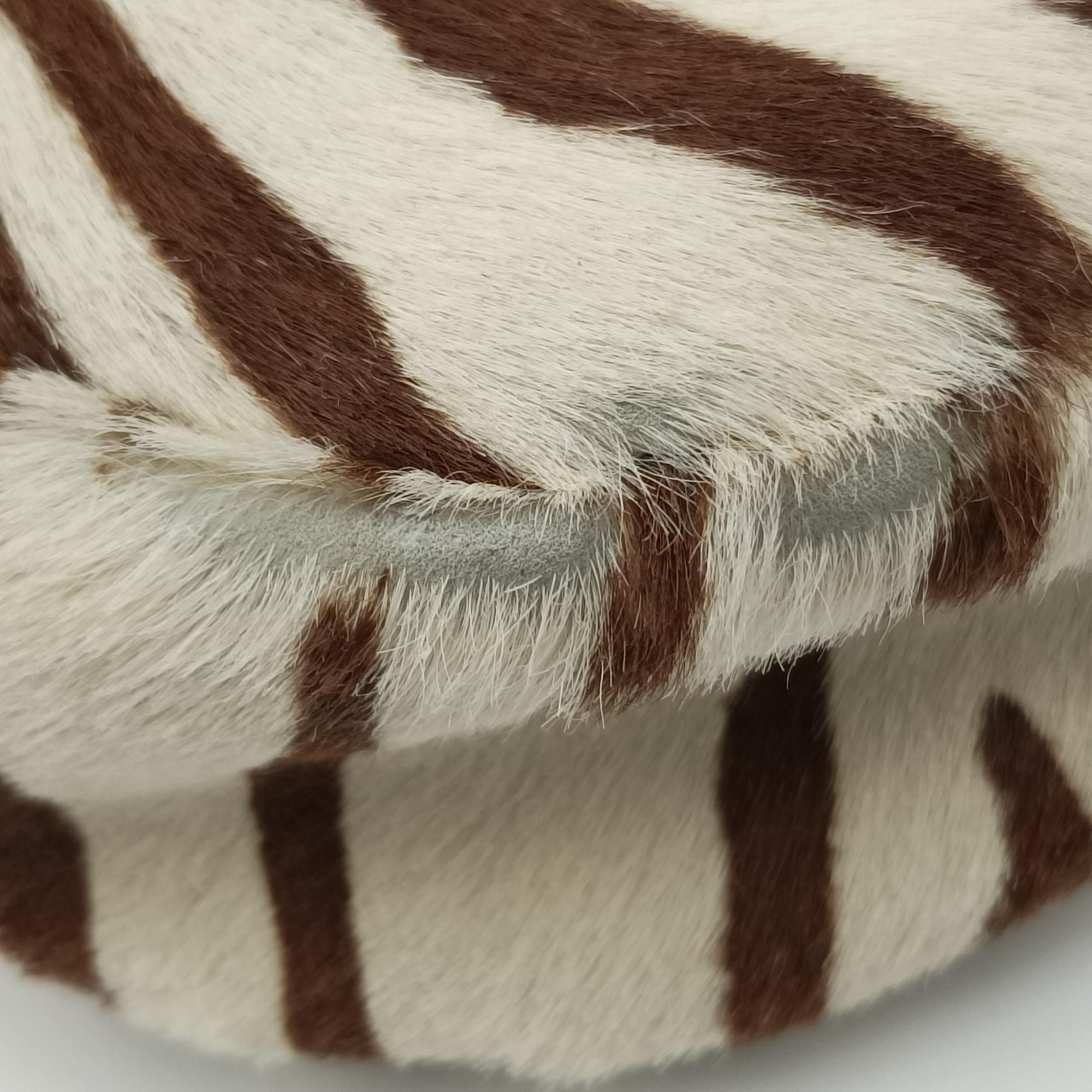 AnimalierZebra Print Brown×White Moro Pony Hair 50アニマリエ ゼブラ柄 ブラウン×ホワイト ハラコ 50