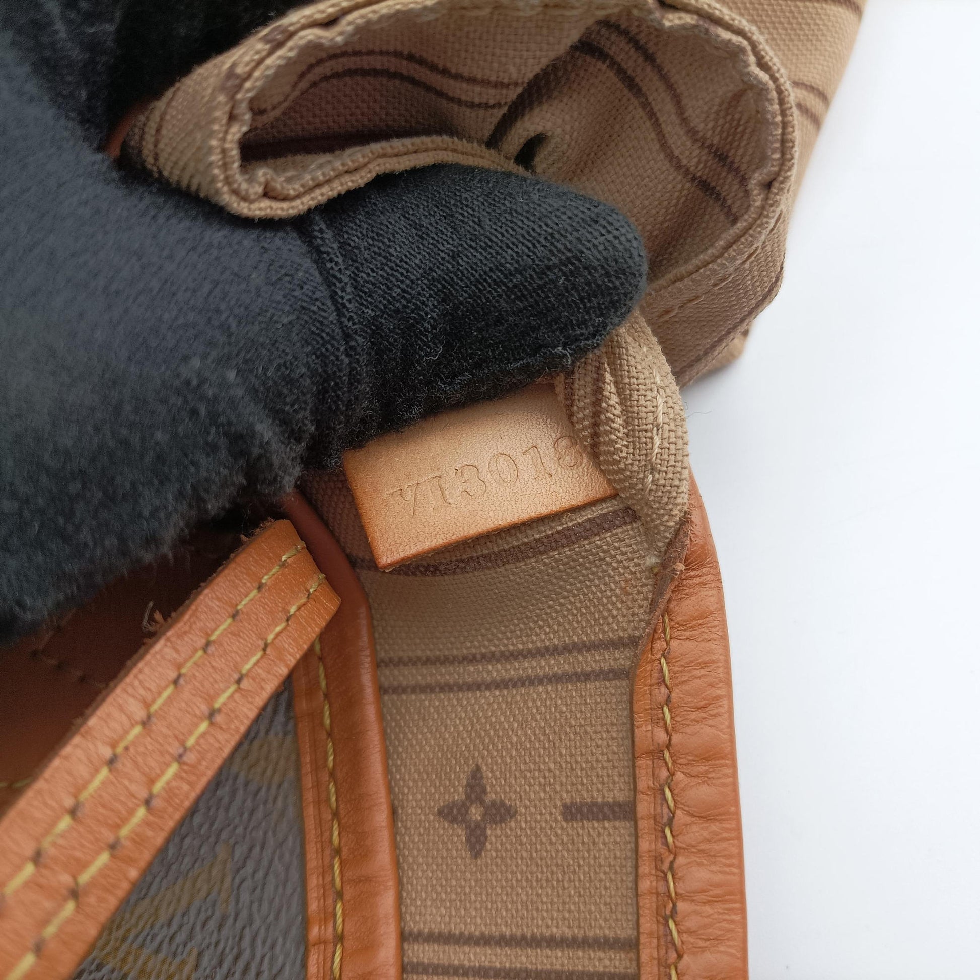 NEVERFULLMM Brown Monogram Canvas M40156 VI3018ネヴァーフルMM モノグラム/ブラウン モノグラムキャンバス M40156 VI3018