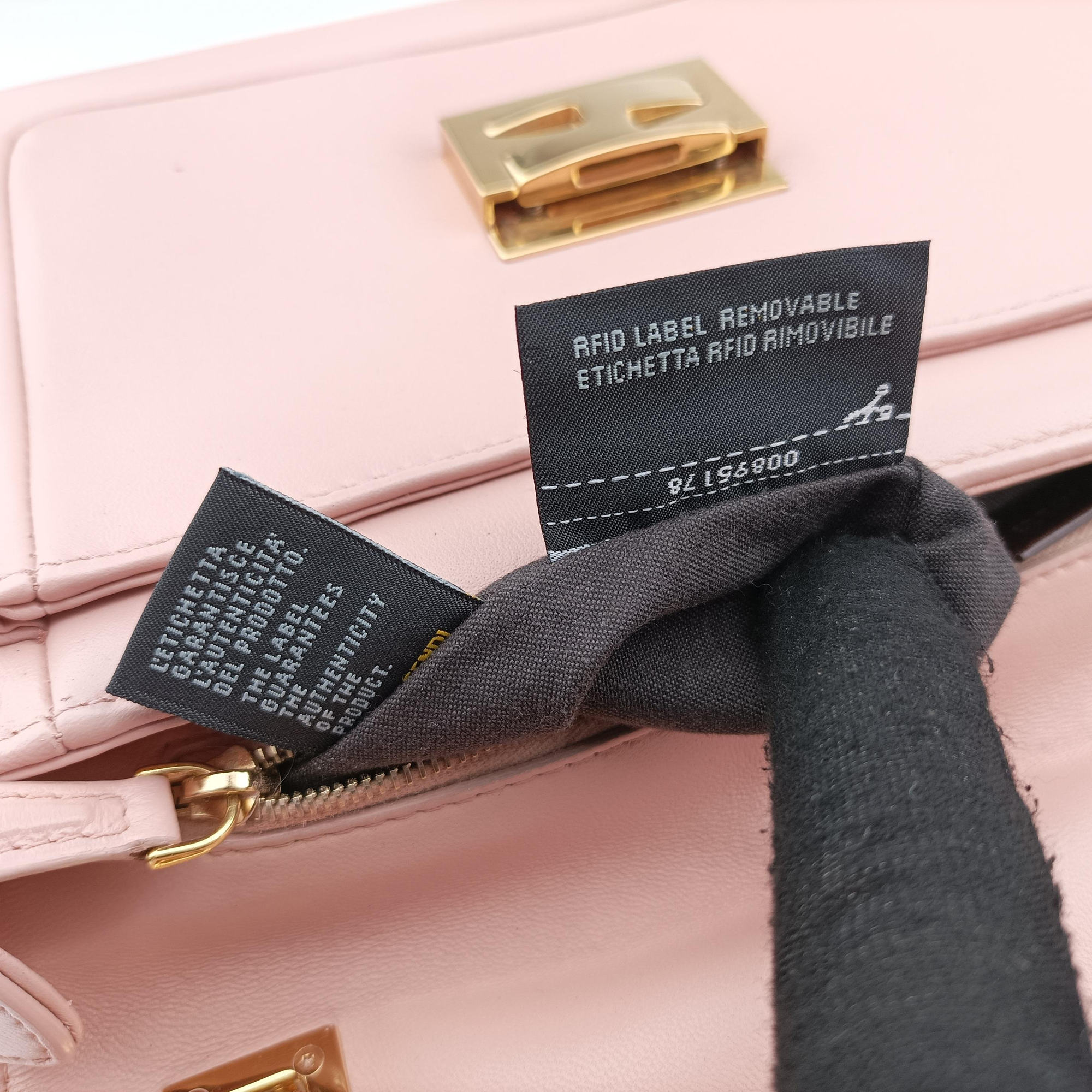 Be Baguette Pink Leather 8BR677 8BR677-P05-148-2566ビー バゲット ピンク レザー 8BR677 8BR677-P05-148-2566