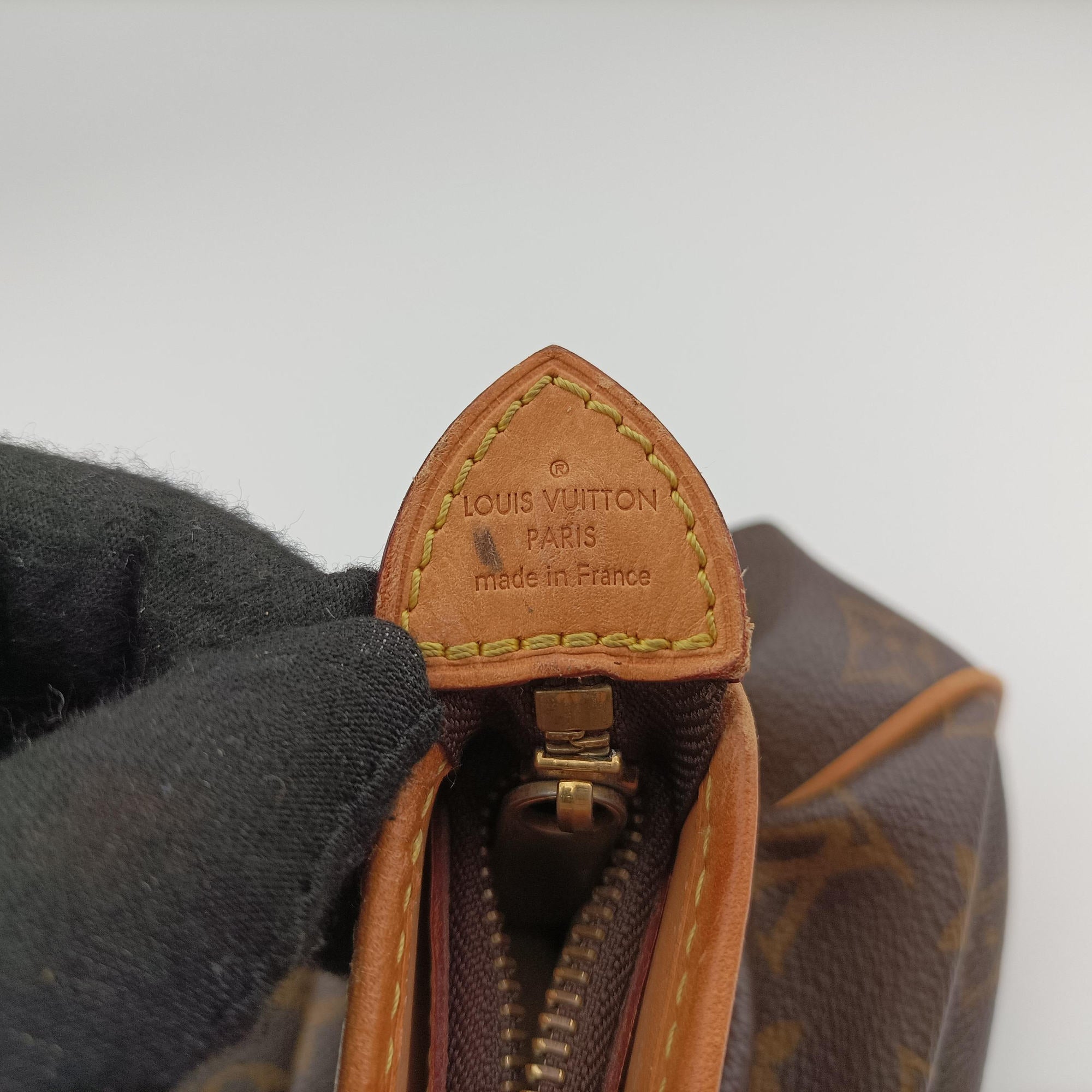 Boesy PM Brown Monogram Canvas M45715 VI1089ボエシPM モノグラム/ブラウン モノグラムキャンバス M45715 VI1089