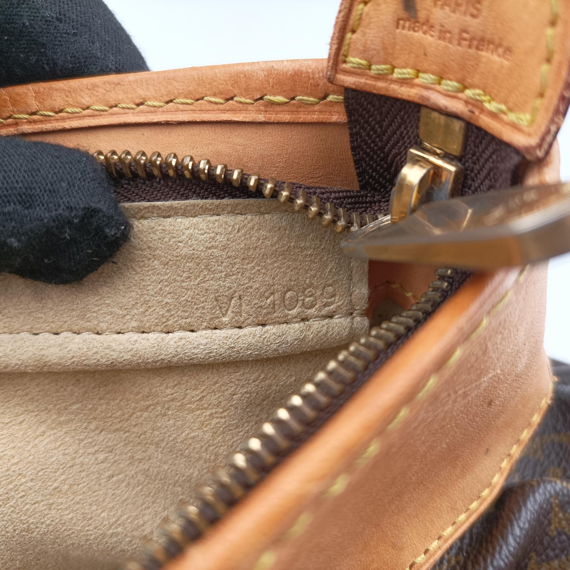 Boesy PM Brown Monogram Canvas M45715 VI1089ボエシPM モノグラム/ブラウン モノグラムキャンバス M45715 VI1089