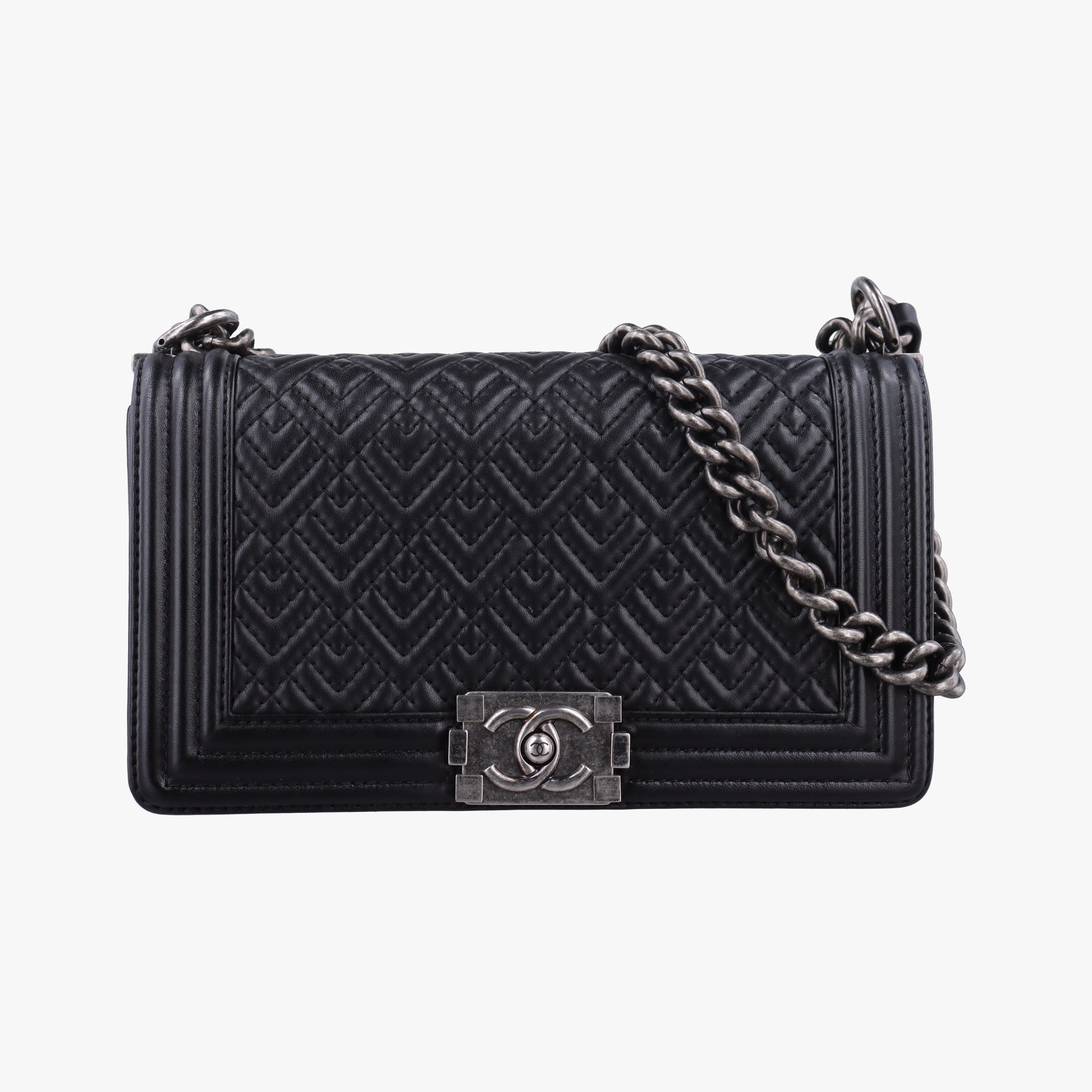 BOY CHANEL Black lambskin A67086 21635186ボーイシャネル ブラック ラムスキン A67086 21635186