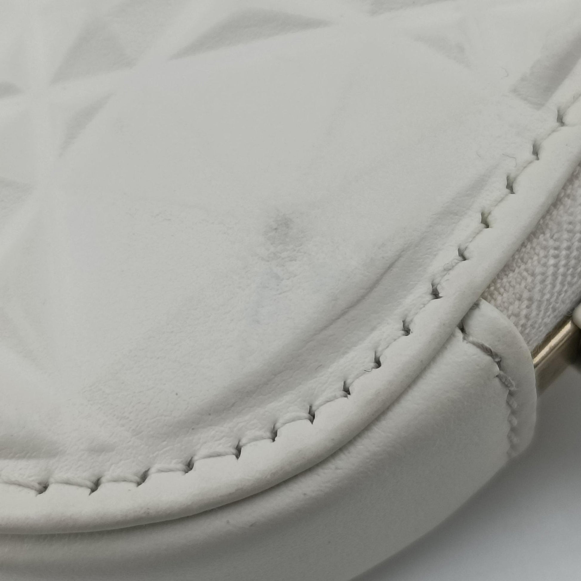 Lady Dior Call'in Dior White Leather 43-MA-0212レディ ディオール コーリンディオール ホワイト レザー 43-MA-0212