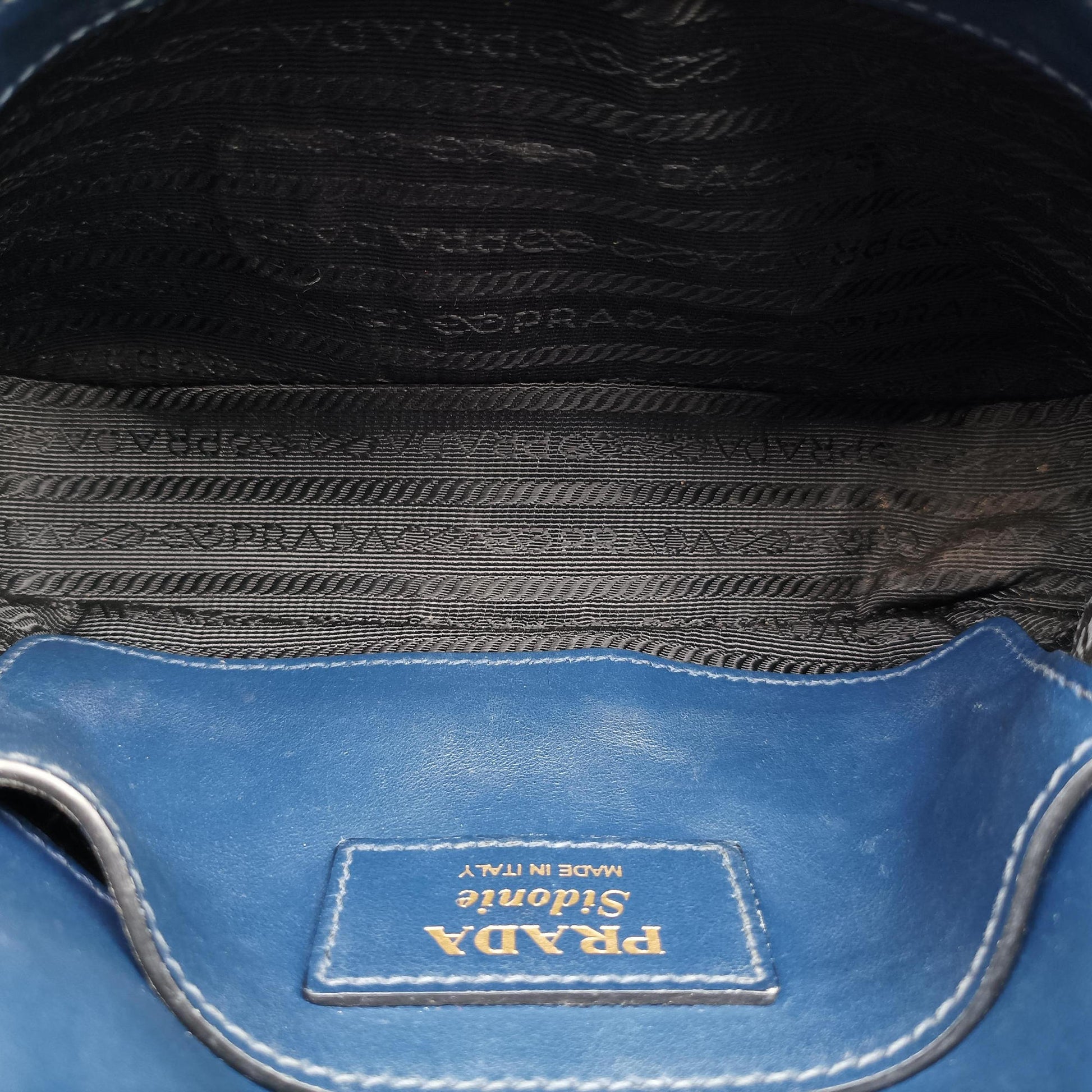 Sidonie Blue SAFFIANO　Leather 1BD219 25 Fシドニー ブルー サフィアーノレザー 1BD219 25 F