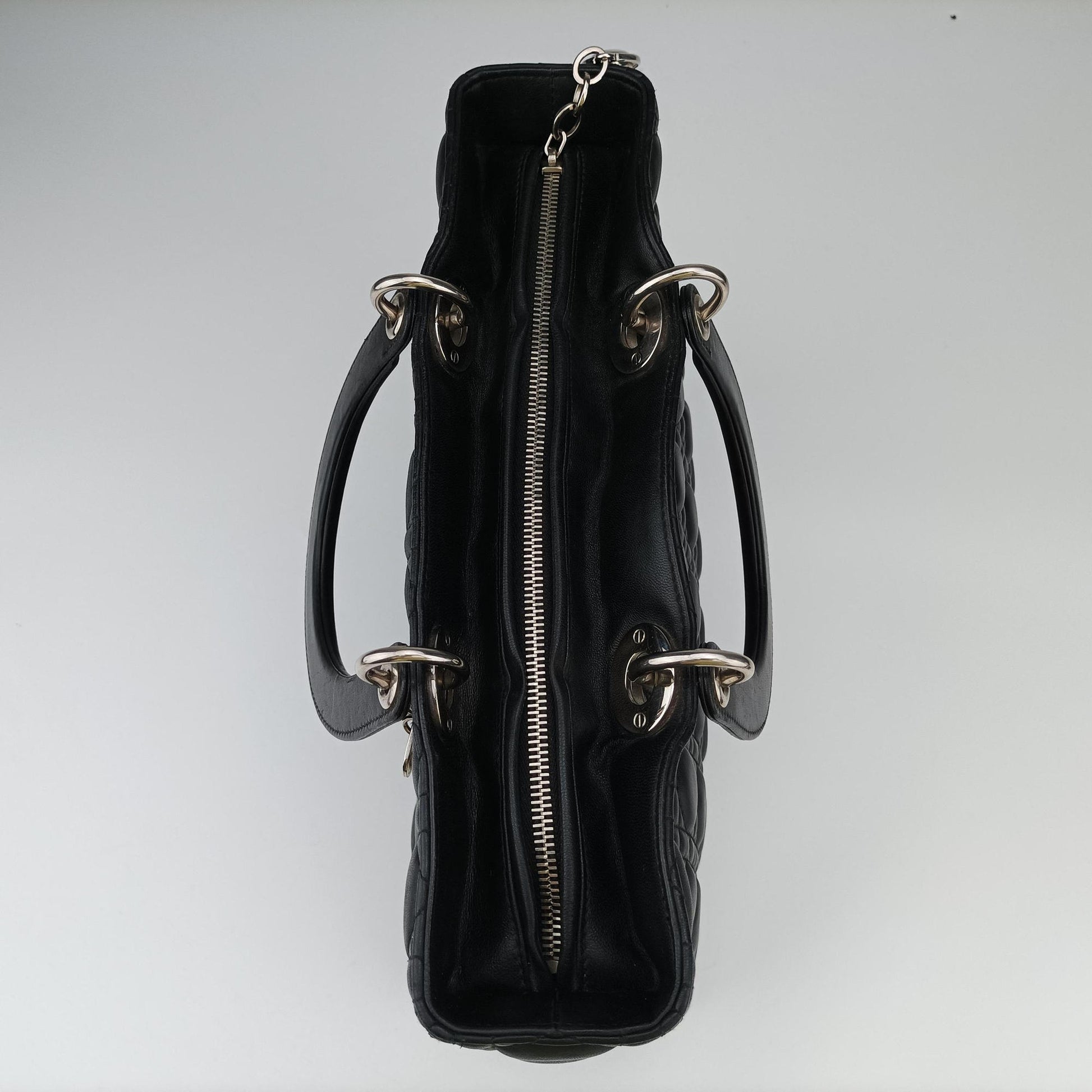 Lady Dior Black lambskin 08-MA-0151レディディオール ブラック ラムスキン 08-MA-0151