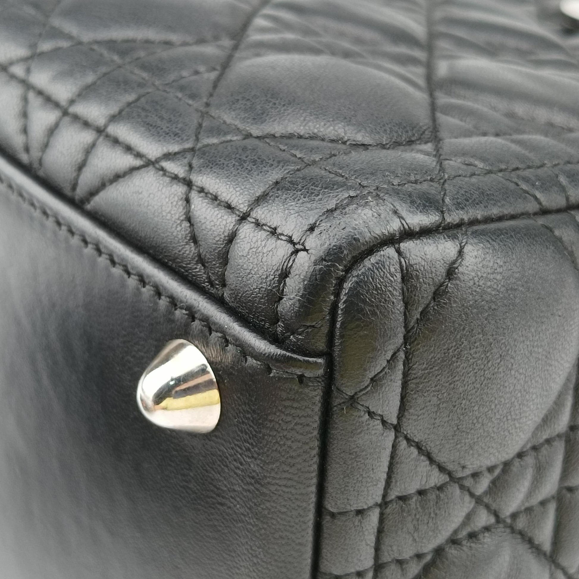 Lady Dior Black lambskin 08-MA-0151レディディオール ブラック ラムスキン 08-MA-0151