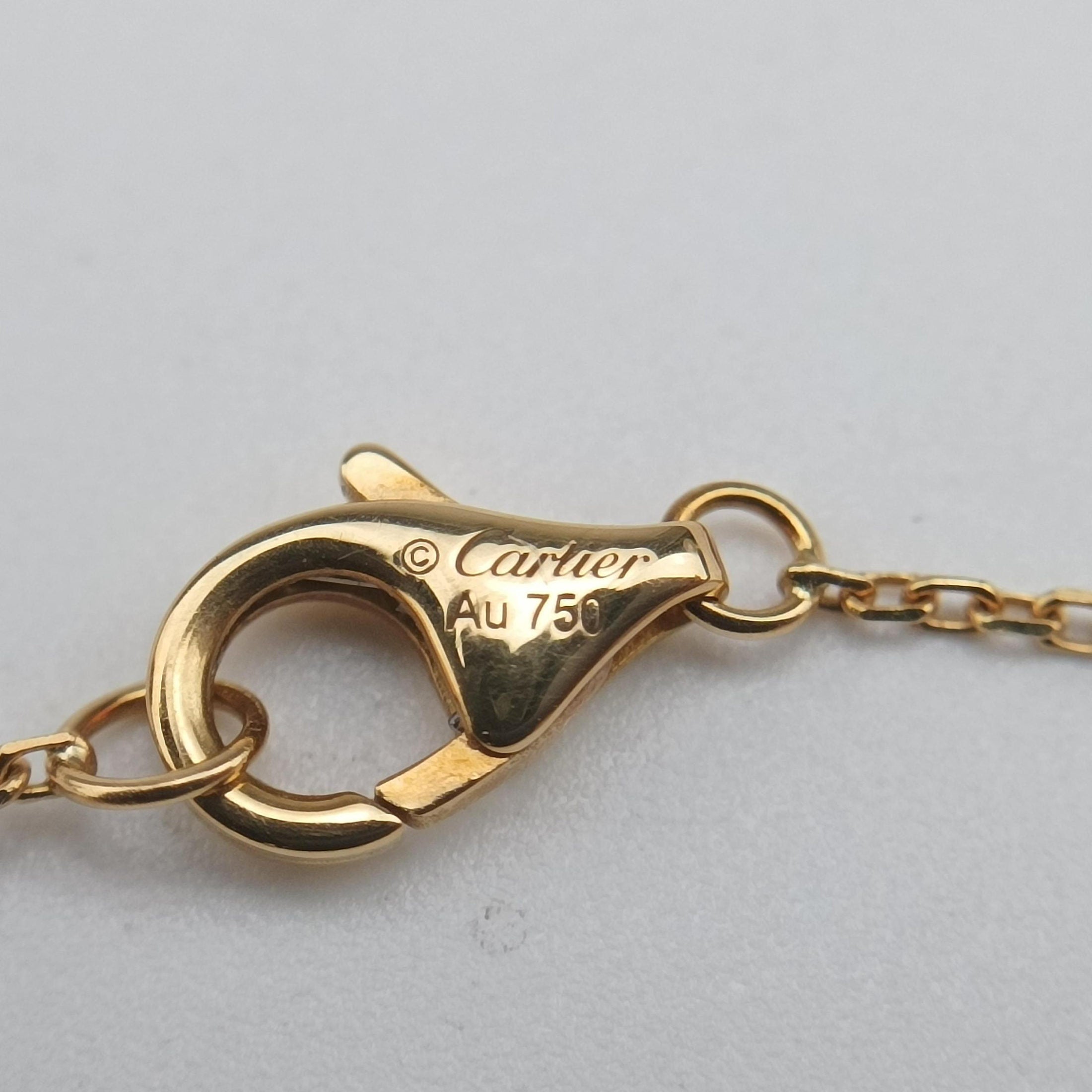 Amulette de Cartier Gold×White AU750 B3047100 KTG470カルティエ アミュレット ゴールド×ホワイト AU750 B3047100 KTG470
