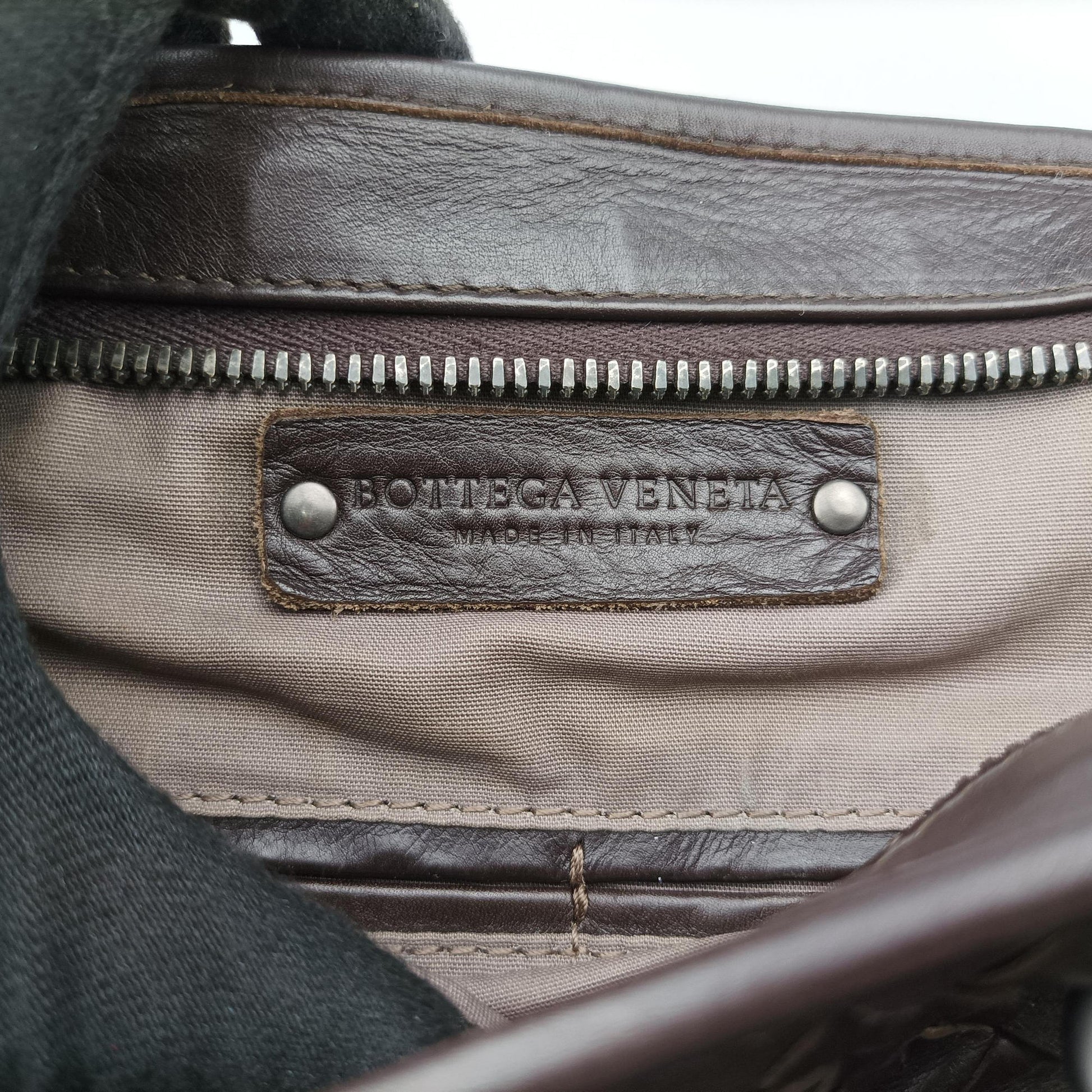 Intrecciato Brown lambskin B02427241Eイントレチャート ブラウン ラムスキン B02427241E