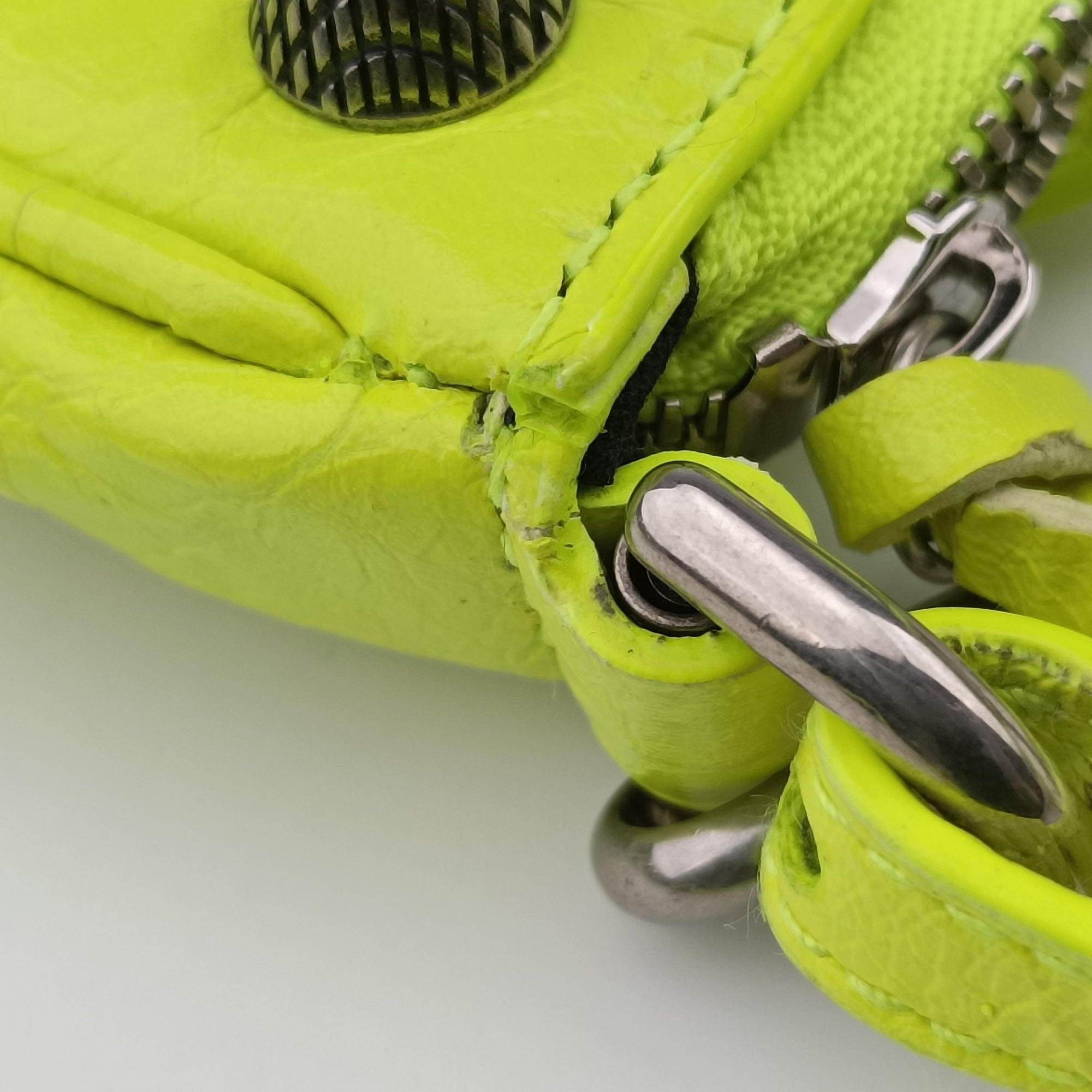 Le Cagole Green lambskin 695814.7206.R.493075ルカゴール グリーン ラムスキン 695814.7206.R.493075