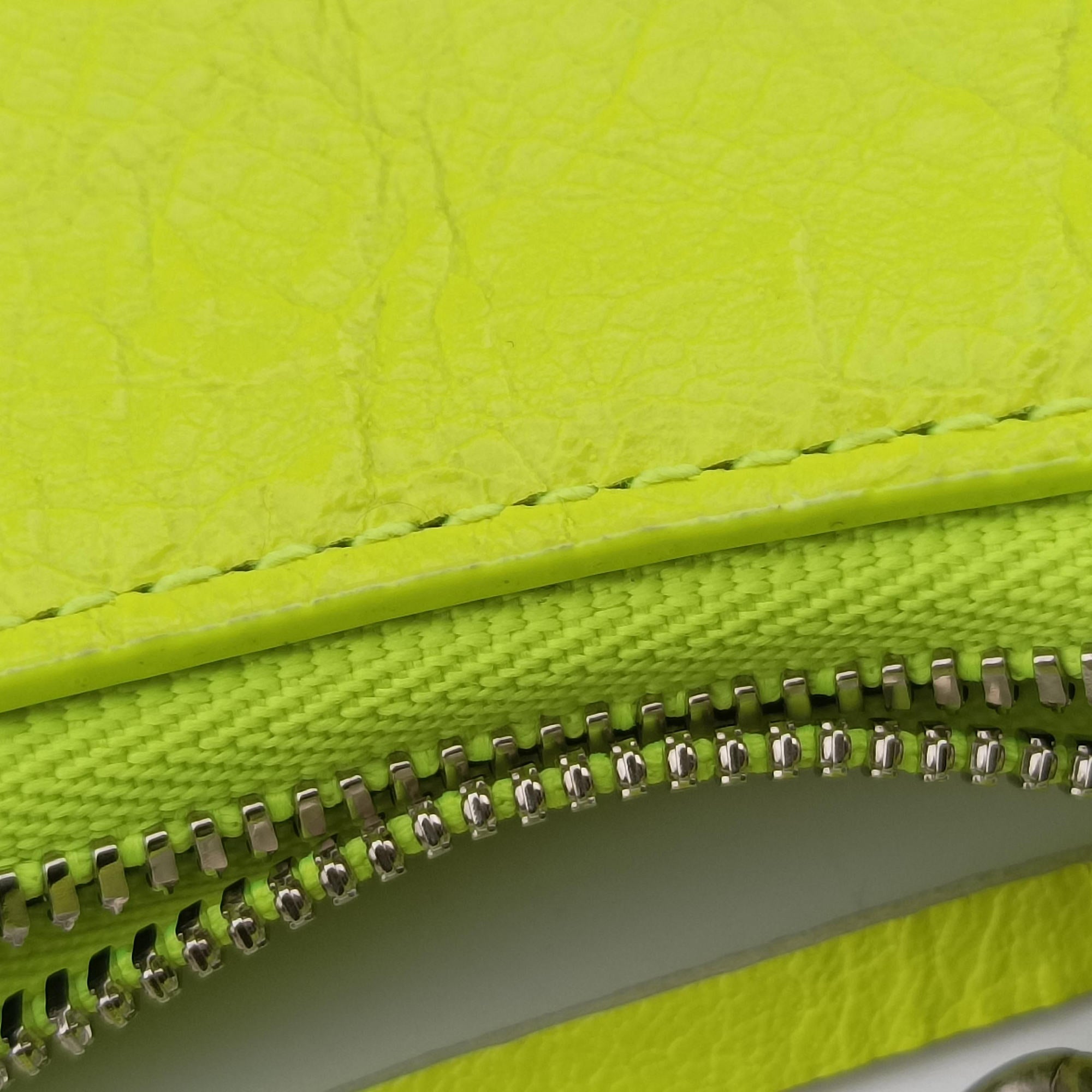 Le Cagole Green lambskin 695814.7206.R.493075ルカゴール グリーン ラムスキン 695814.7206.R.493075