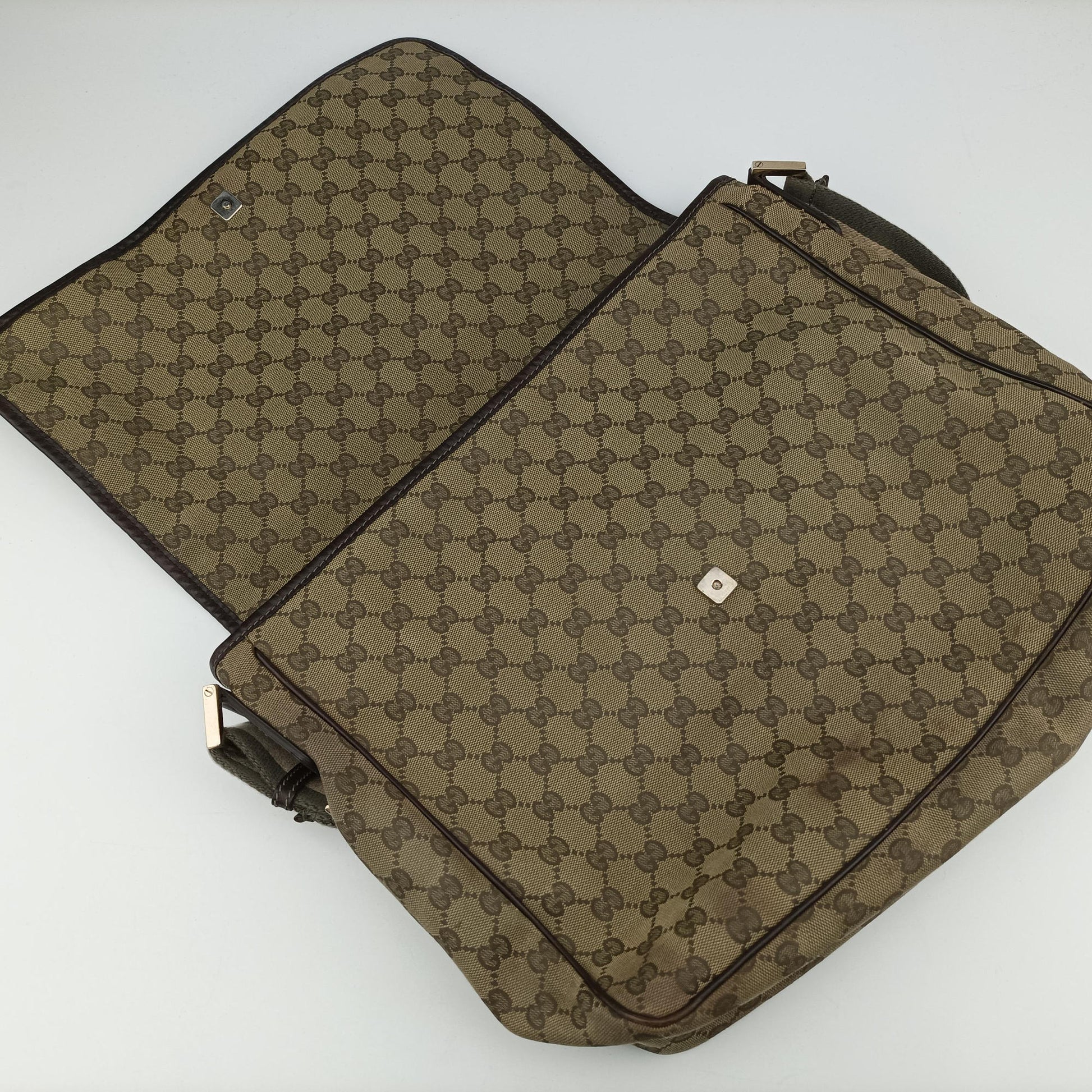 GG Supreme DiaperBag Brown canvas 233052 G8284728GGスプリーム マザーズバッグ ブラウン キャンバス 233052 G8284728