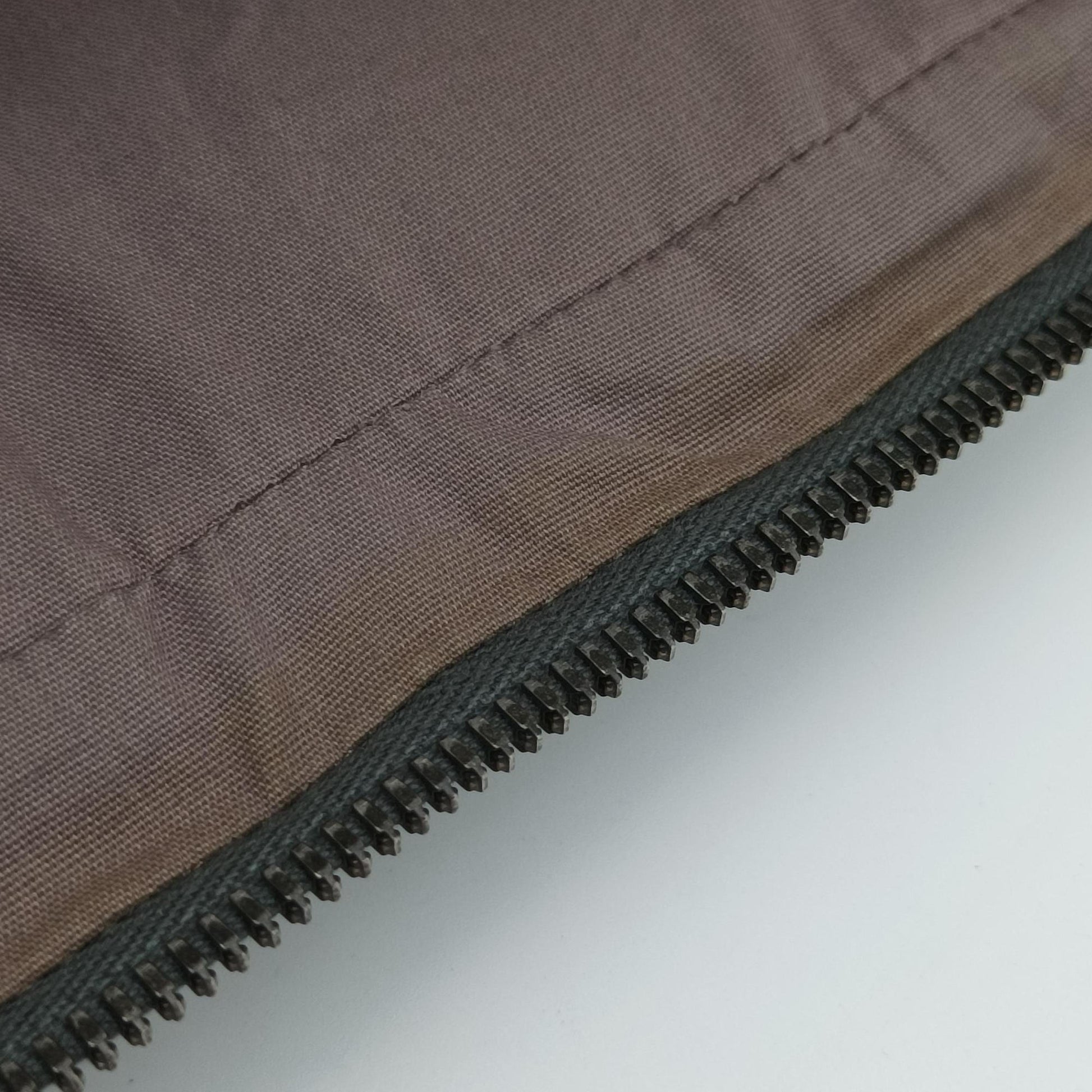 Intrecciato Grey Leather B08050417Hイントレチャート グレー レザー B08050417H