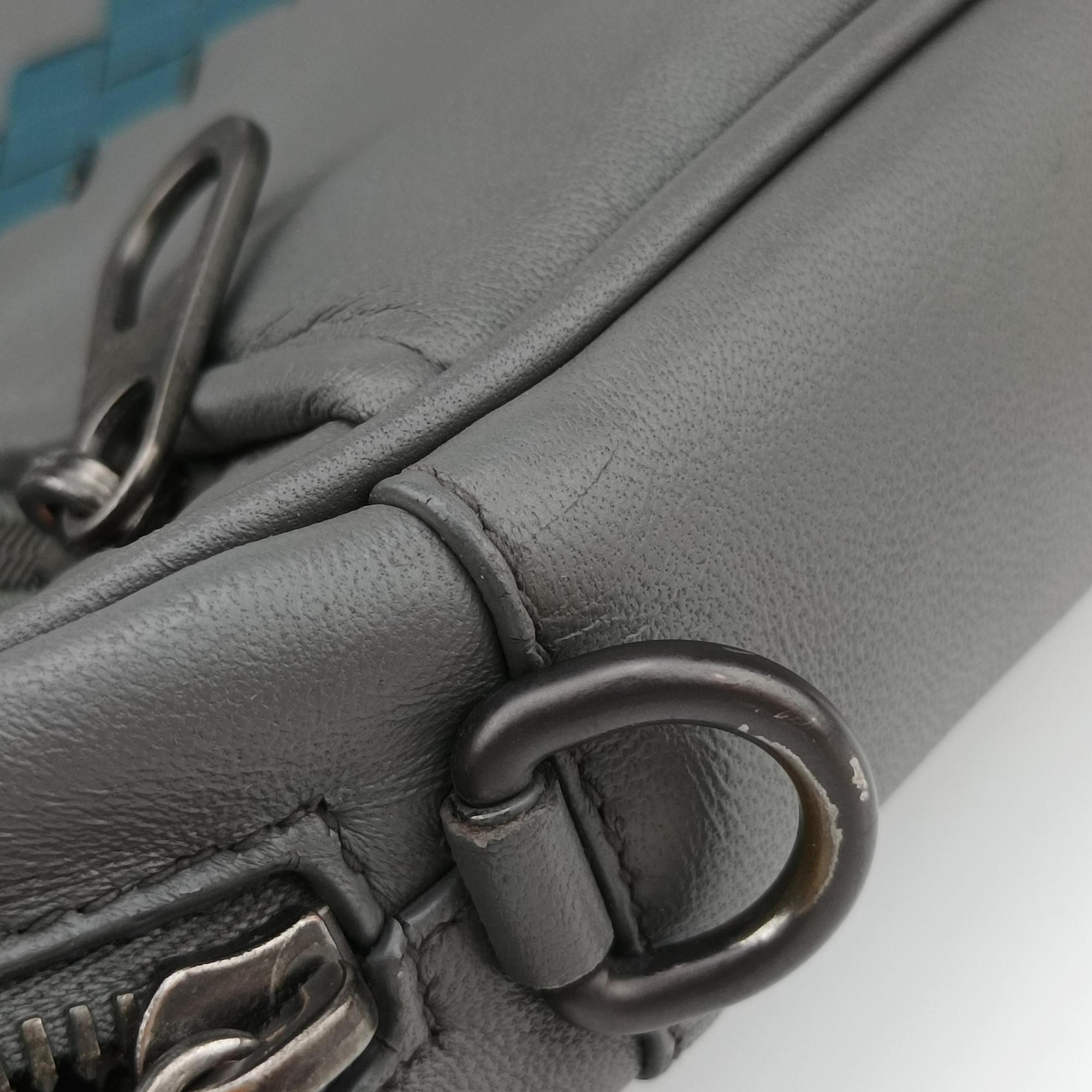 Intrecciato Grey Leather B08050417Hイントレチャート グレー レザー B08050417H